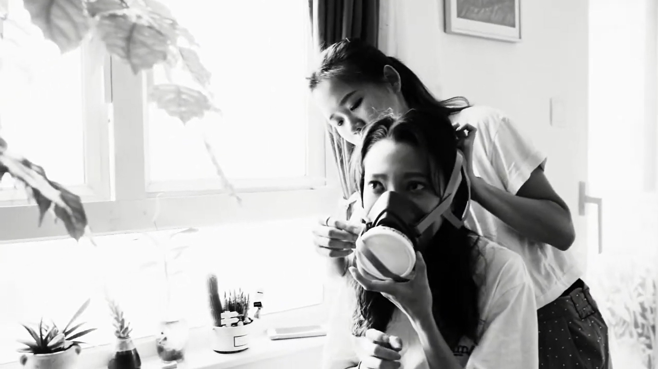 I am not suicided, yet Background