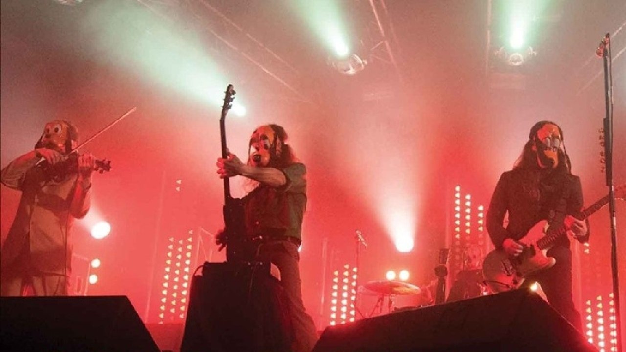 Afterhours : Are you afraid of the dark? Background