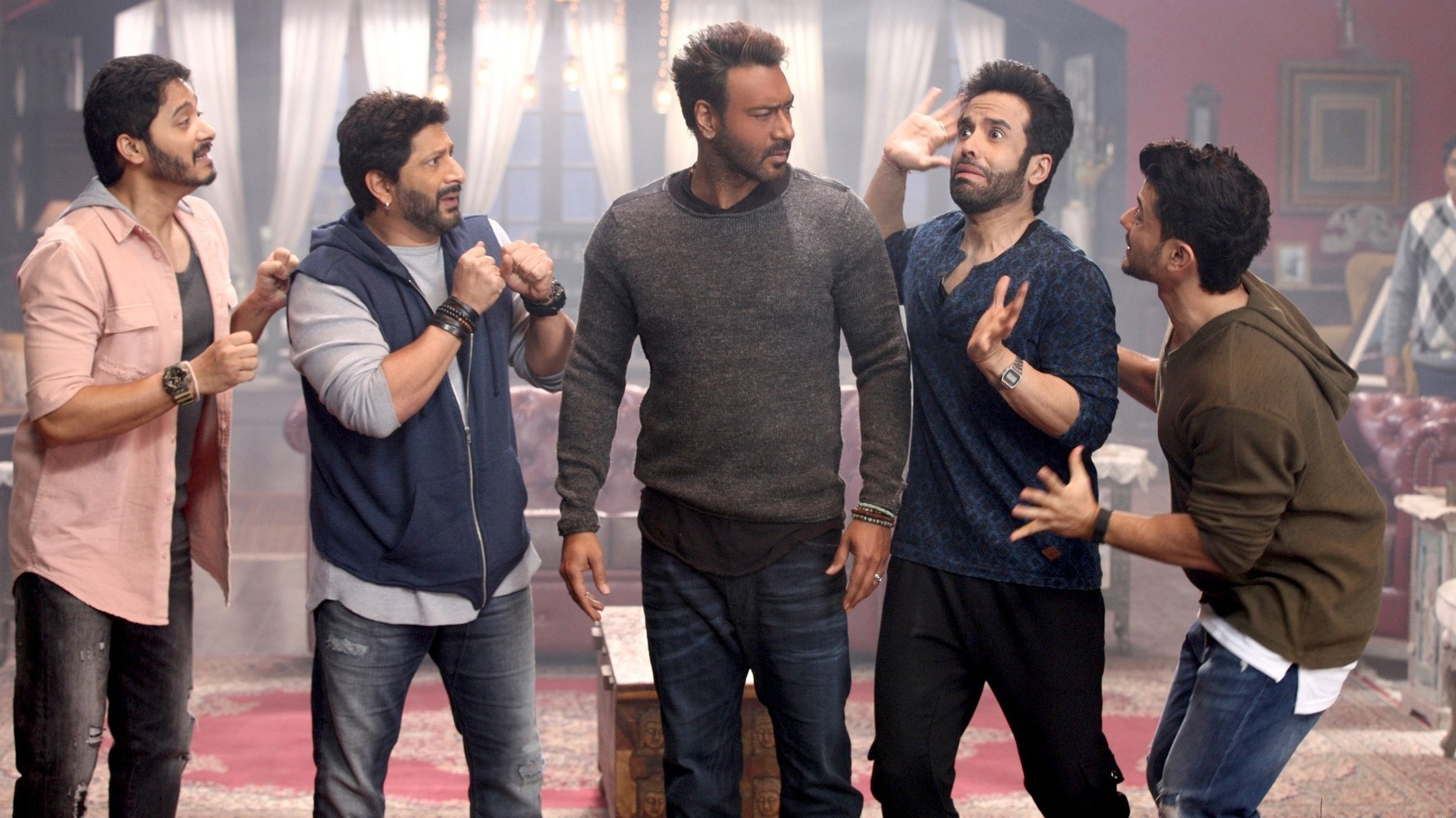 Golmaal Again Background