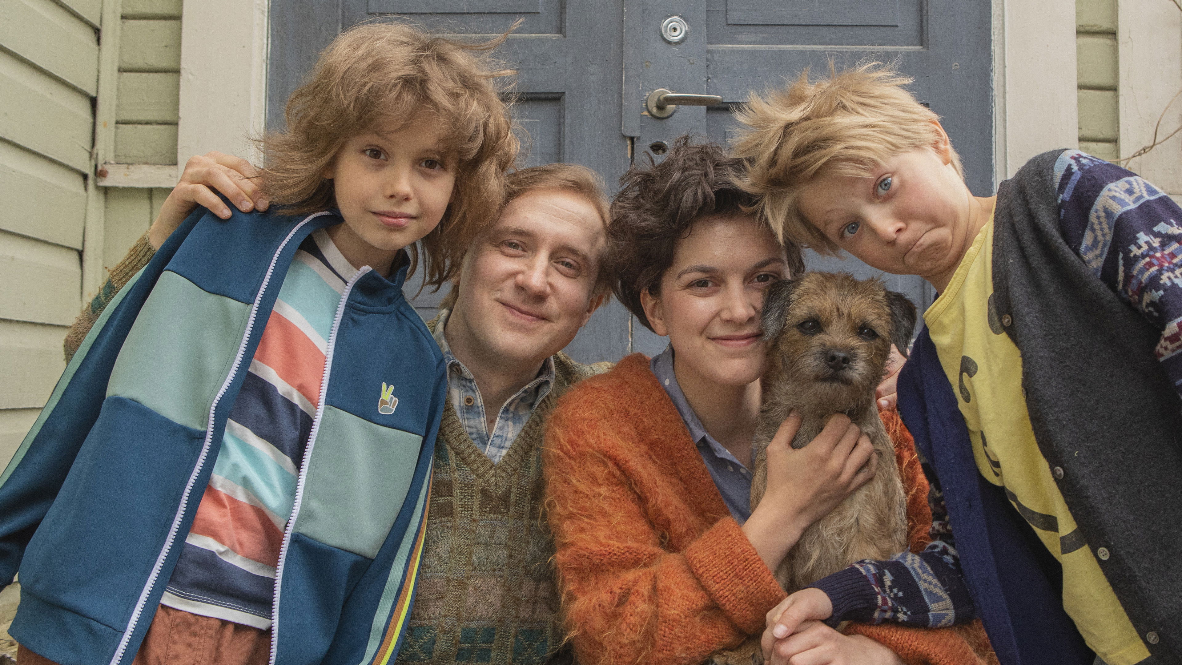 The Hullabaloos! Background