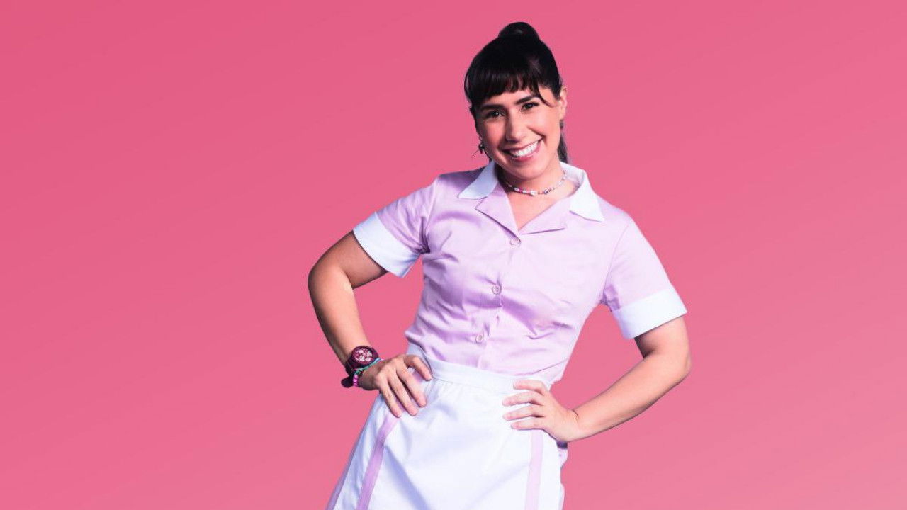 Maricucha Background