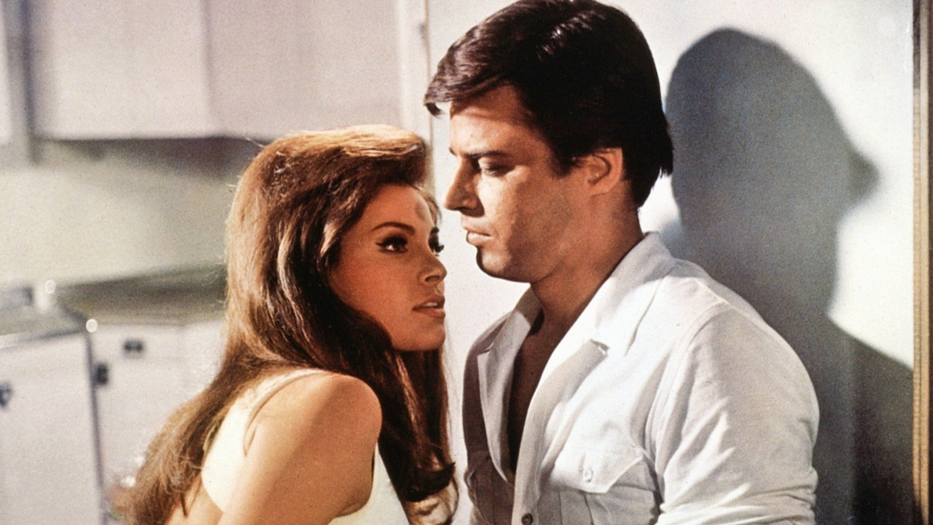 The Queens Background