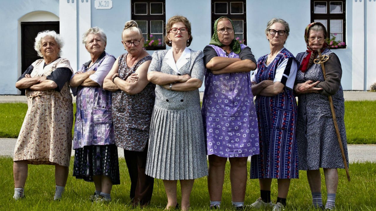 Old Gossiptown 3 Background