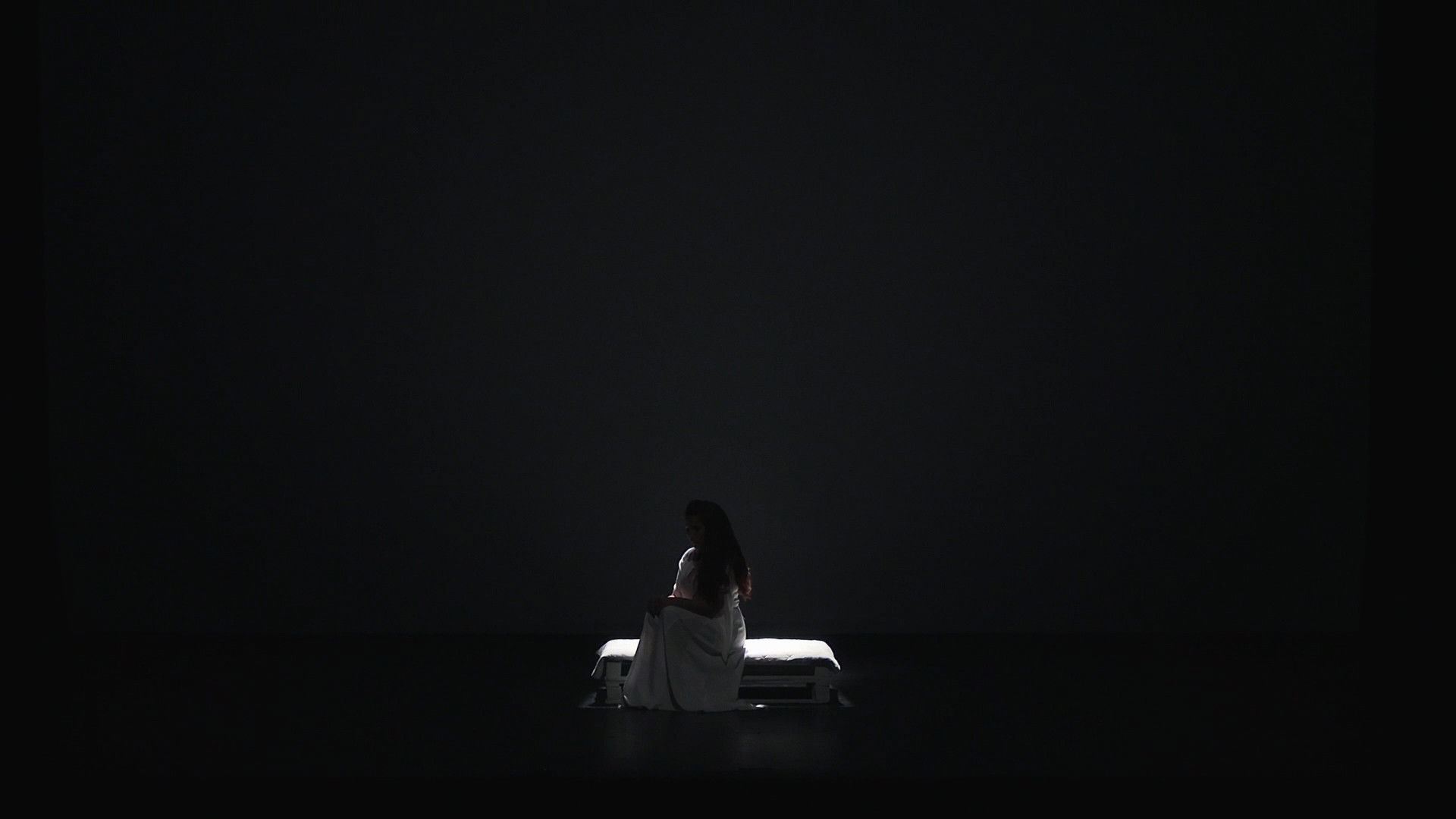 Siempre la duda Background