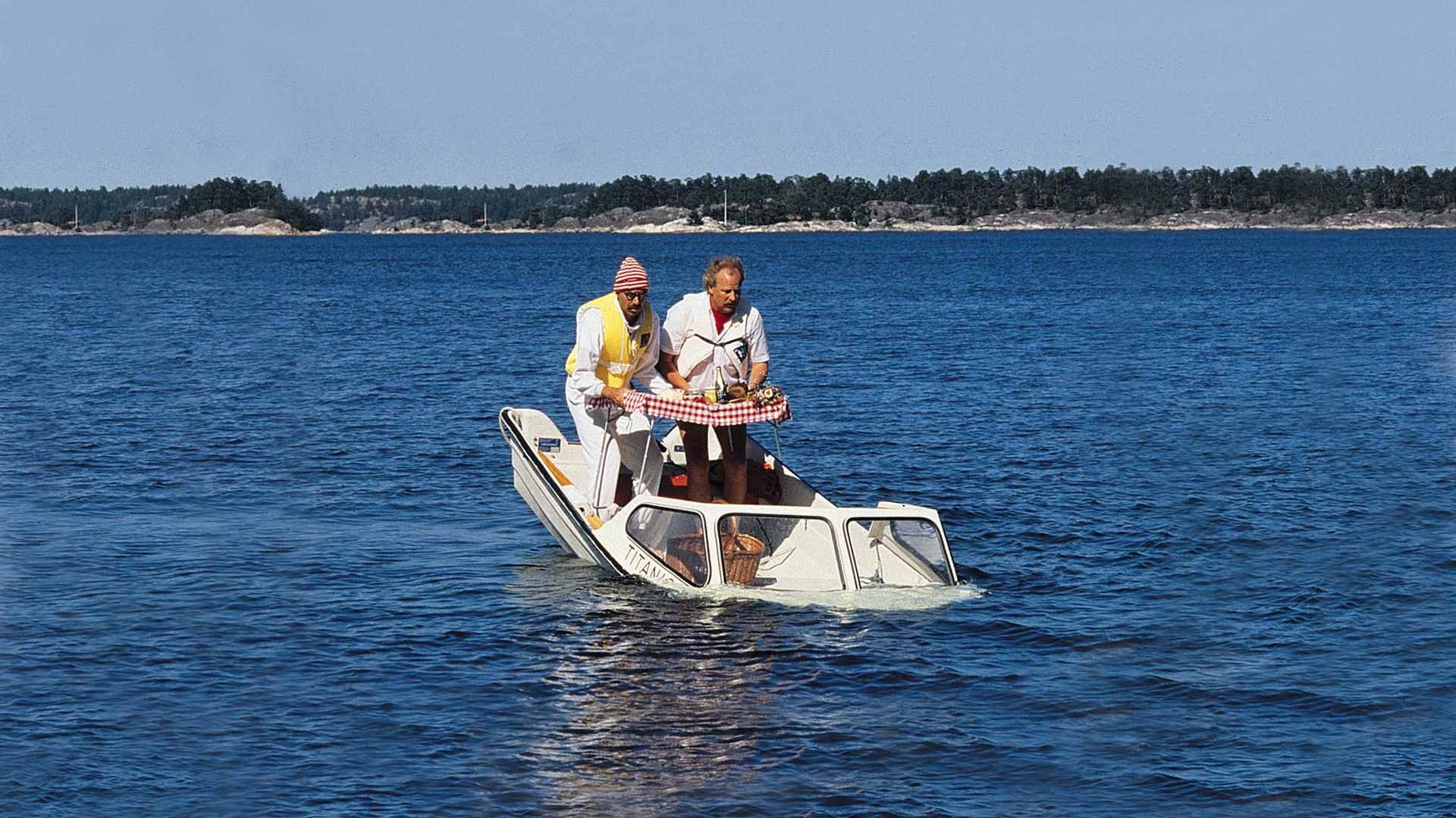 Swedes at Sea Background
