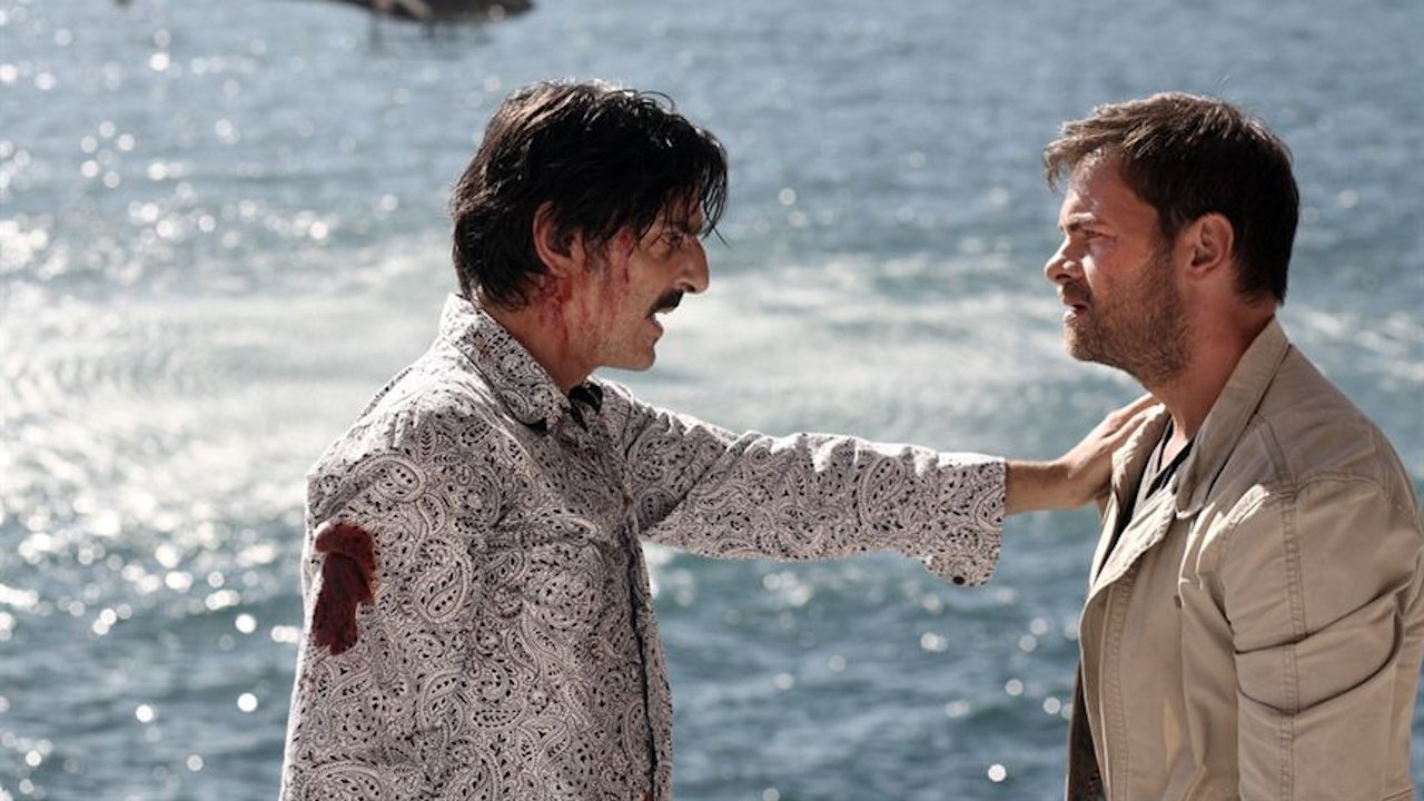 Dans la tourmente Background