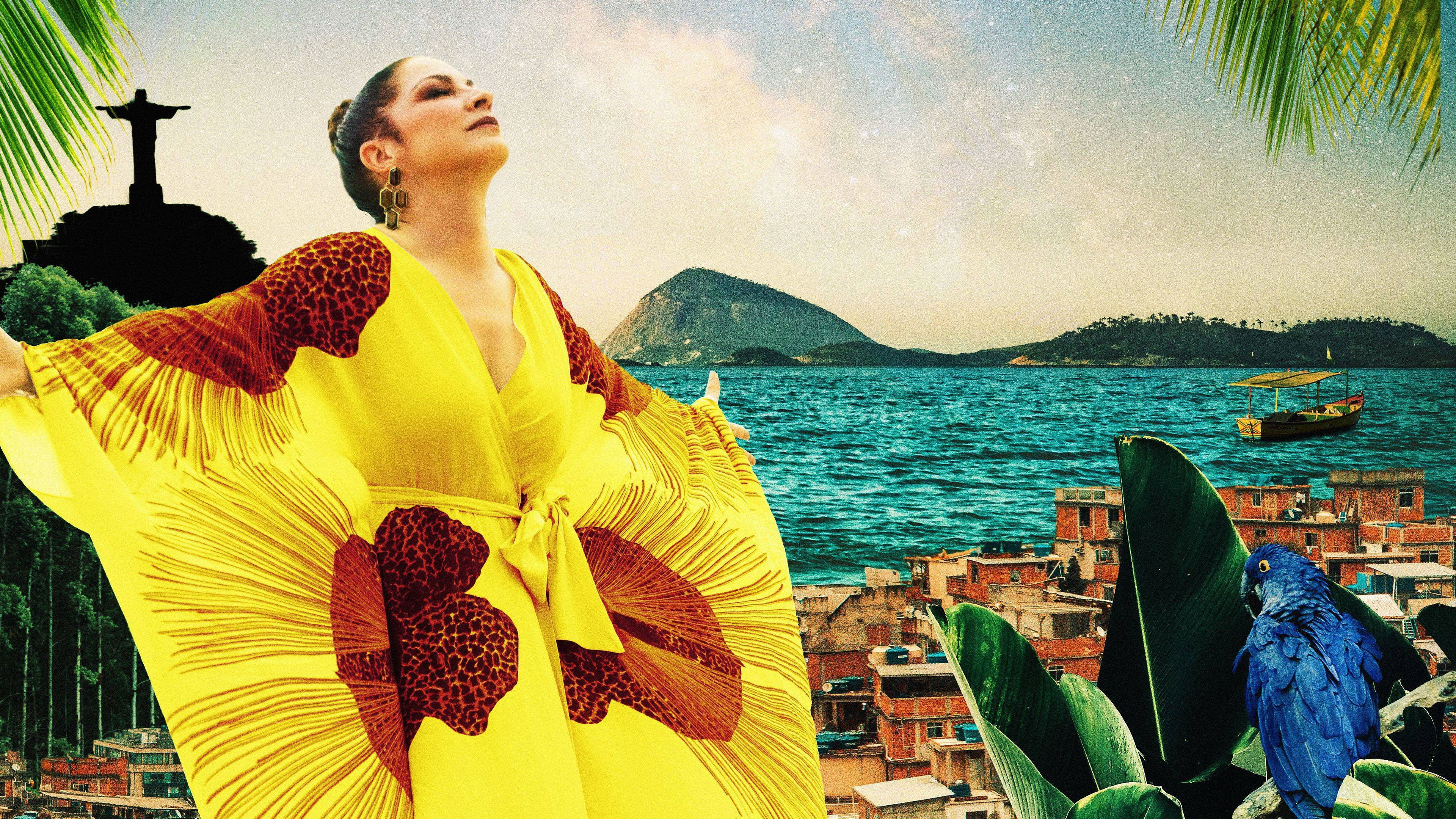 Gloria Estefan: Sangre Yoruba Background