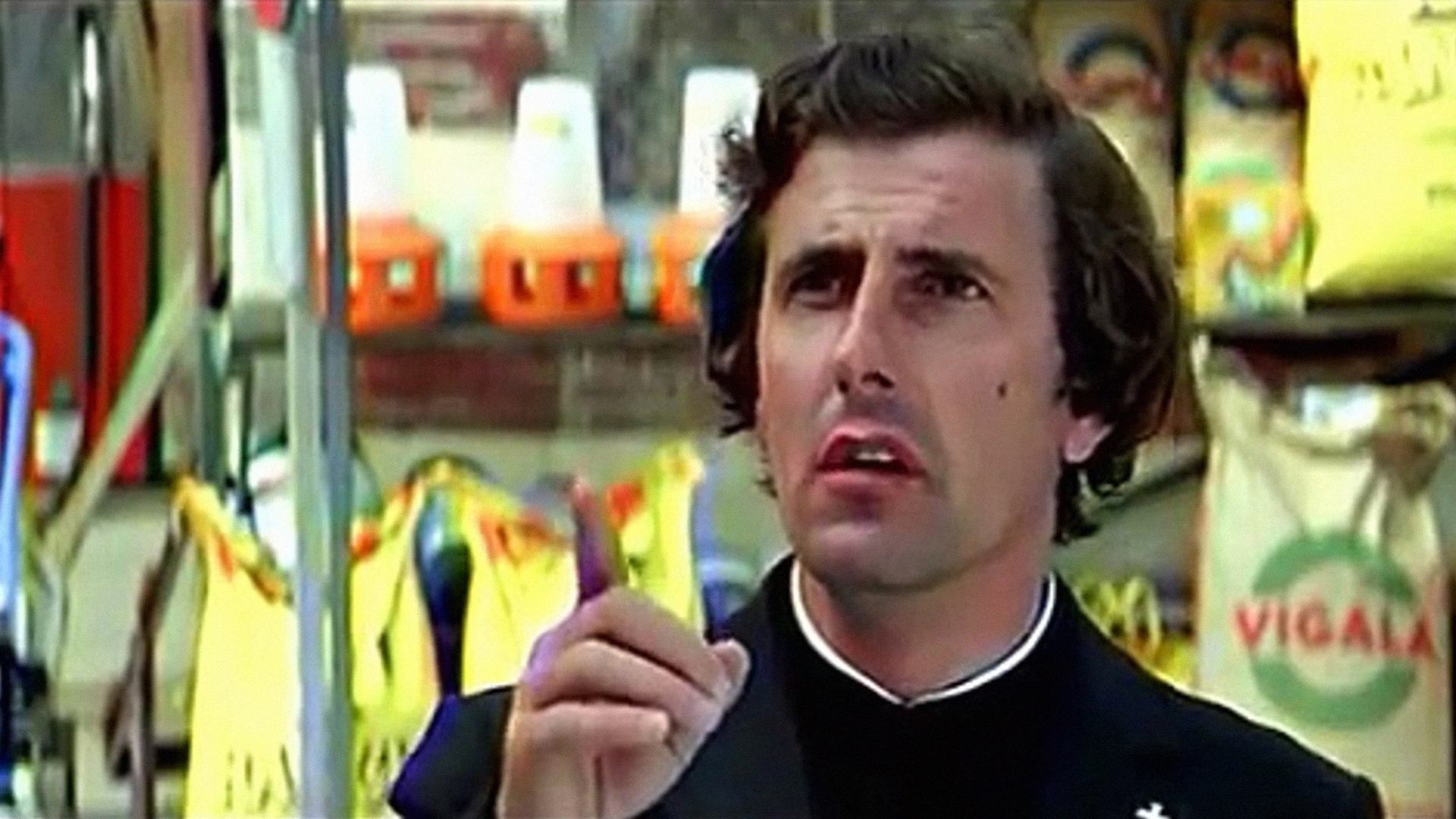 Le Chêne d'Allouville Background