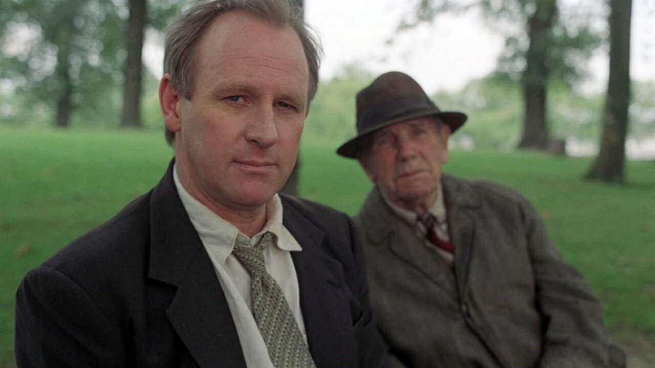 The Last Detective Background