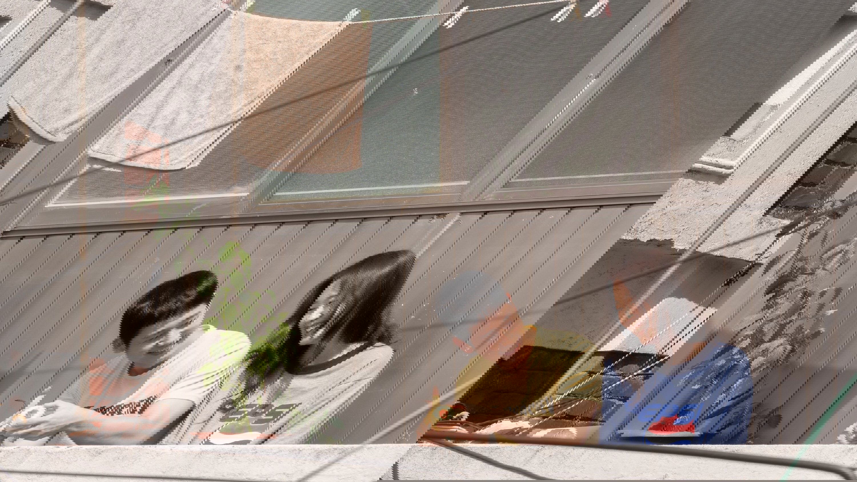 Tune in for Love Background