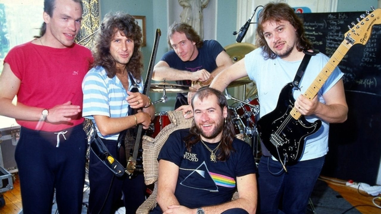 Marillion: Live From Loreley Background