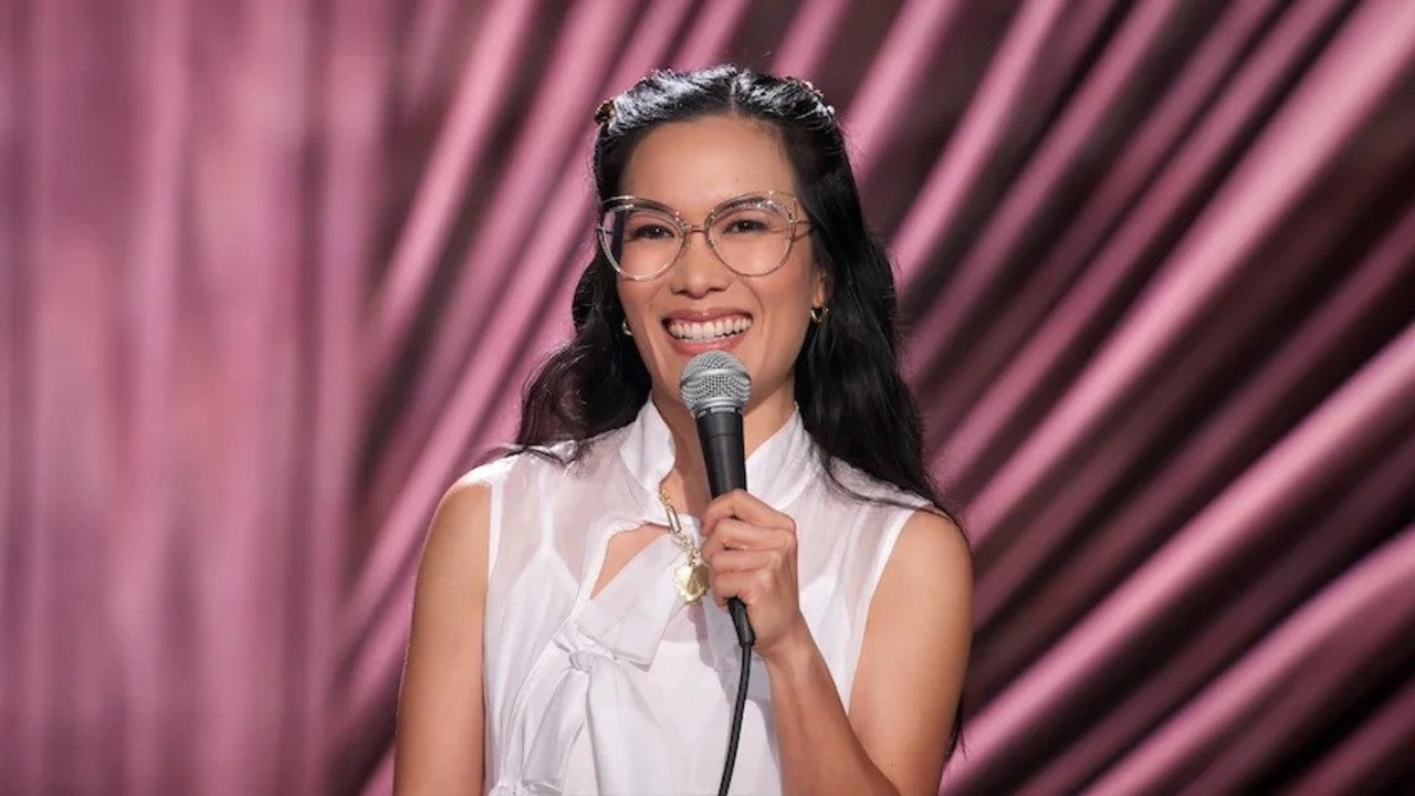 Ali Wong: Single Lady Background