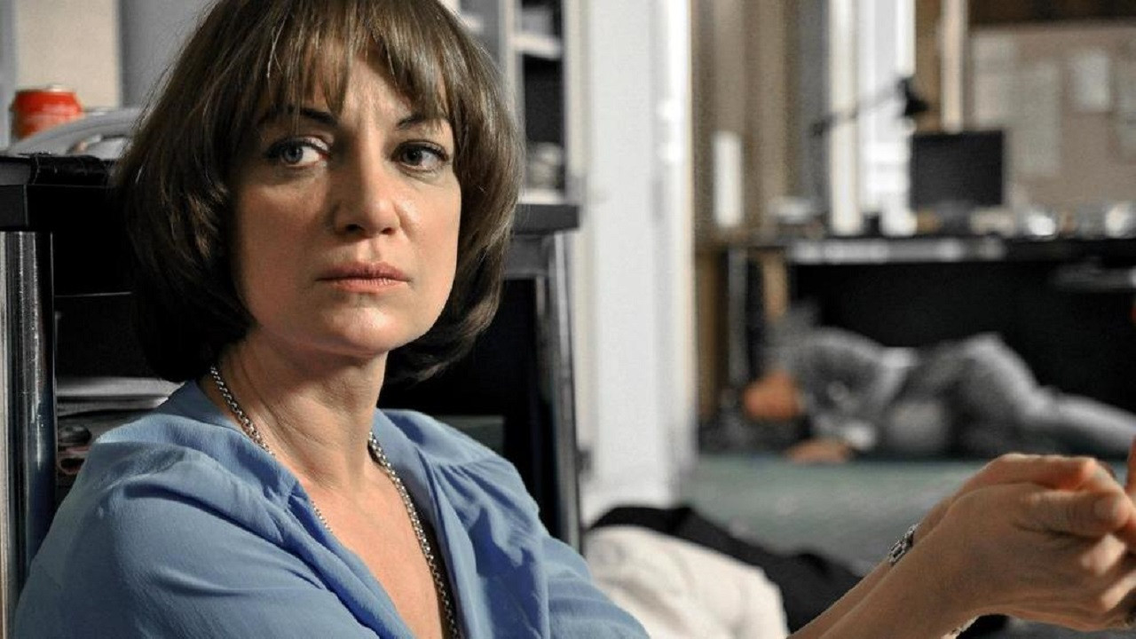 Die Diplomatin Background