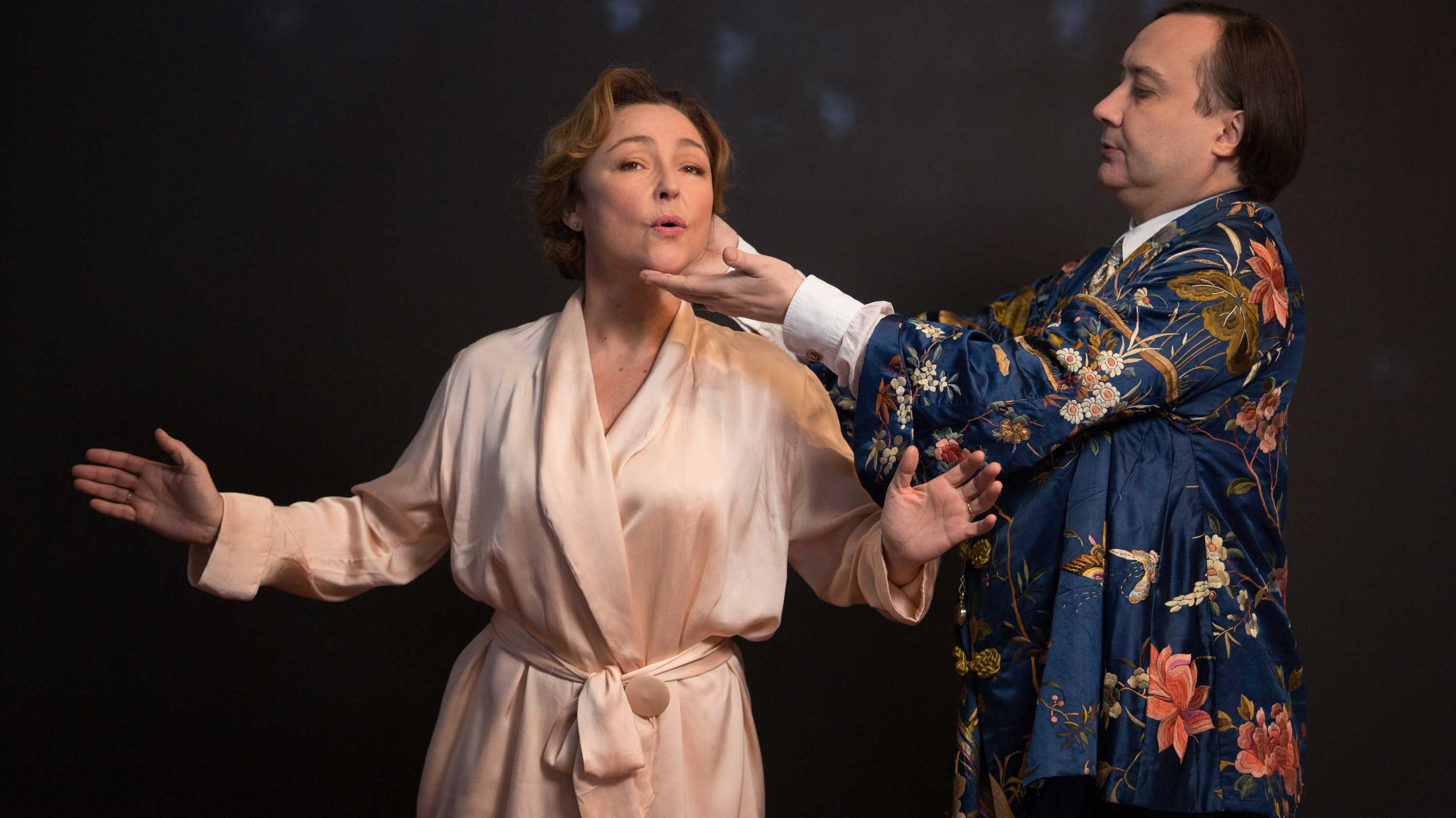 Marguerite Background