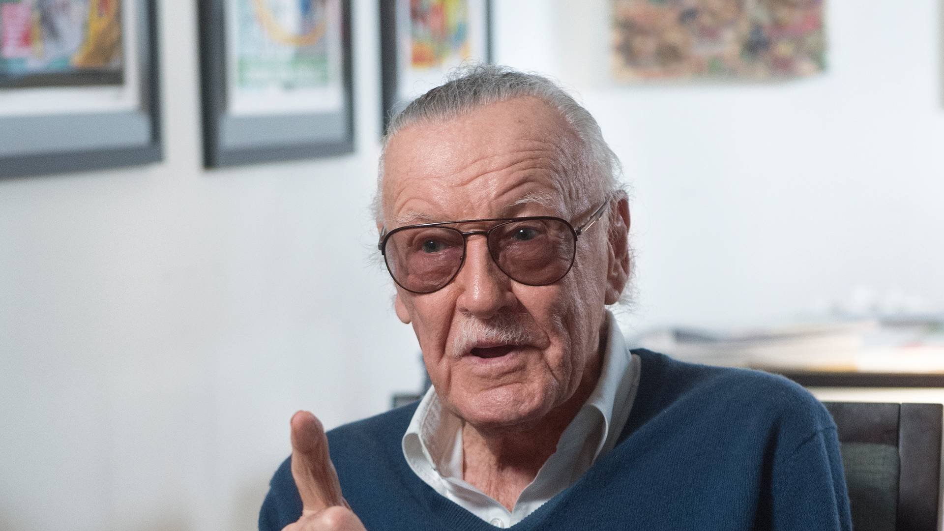 Robert Kirkman's Secret History of Comics Background