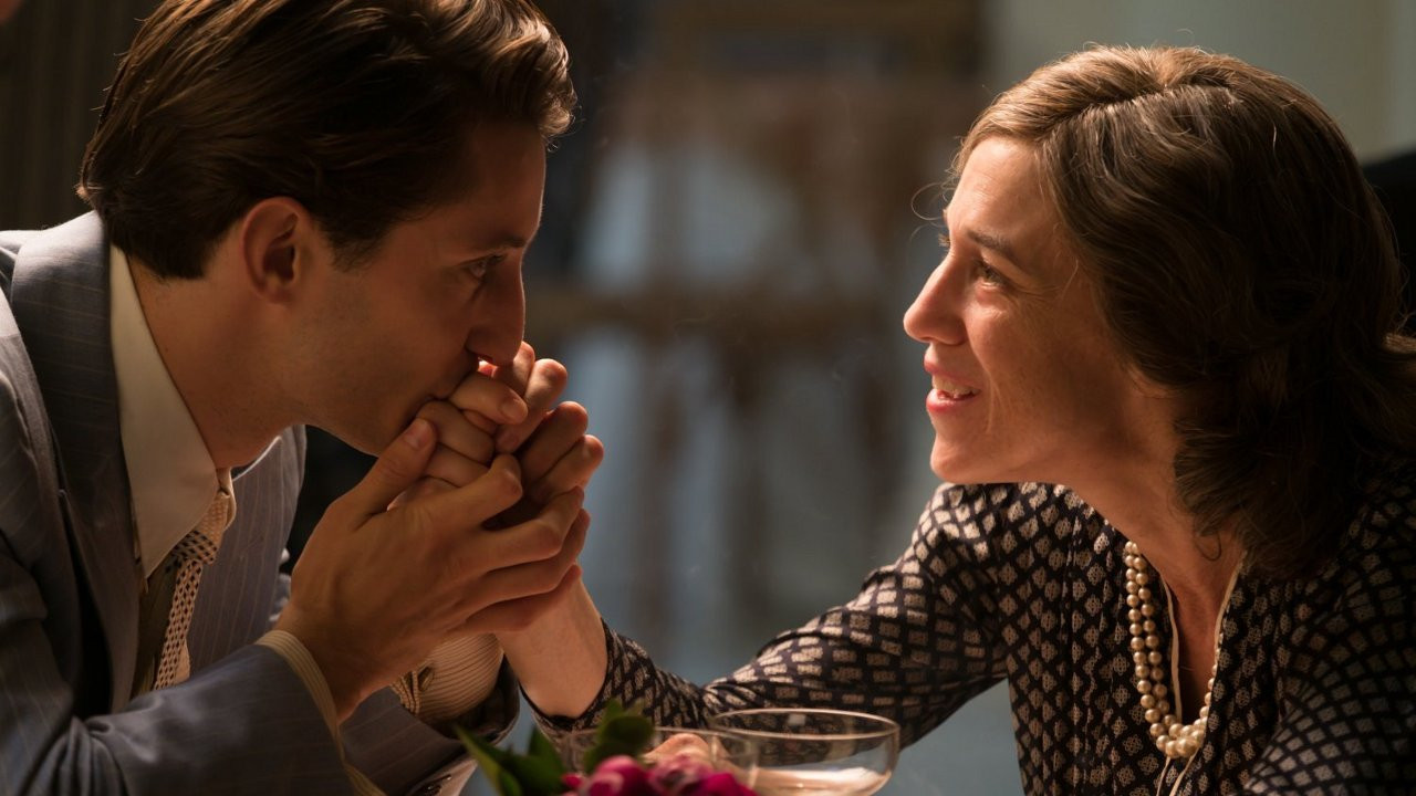 Promise at Dawn Background