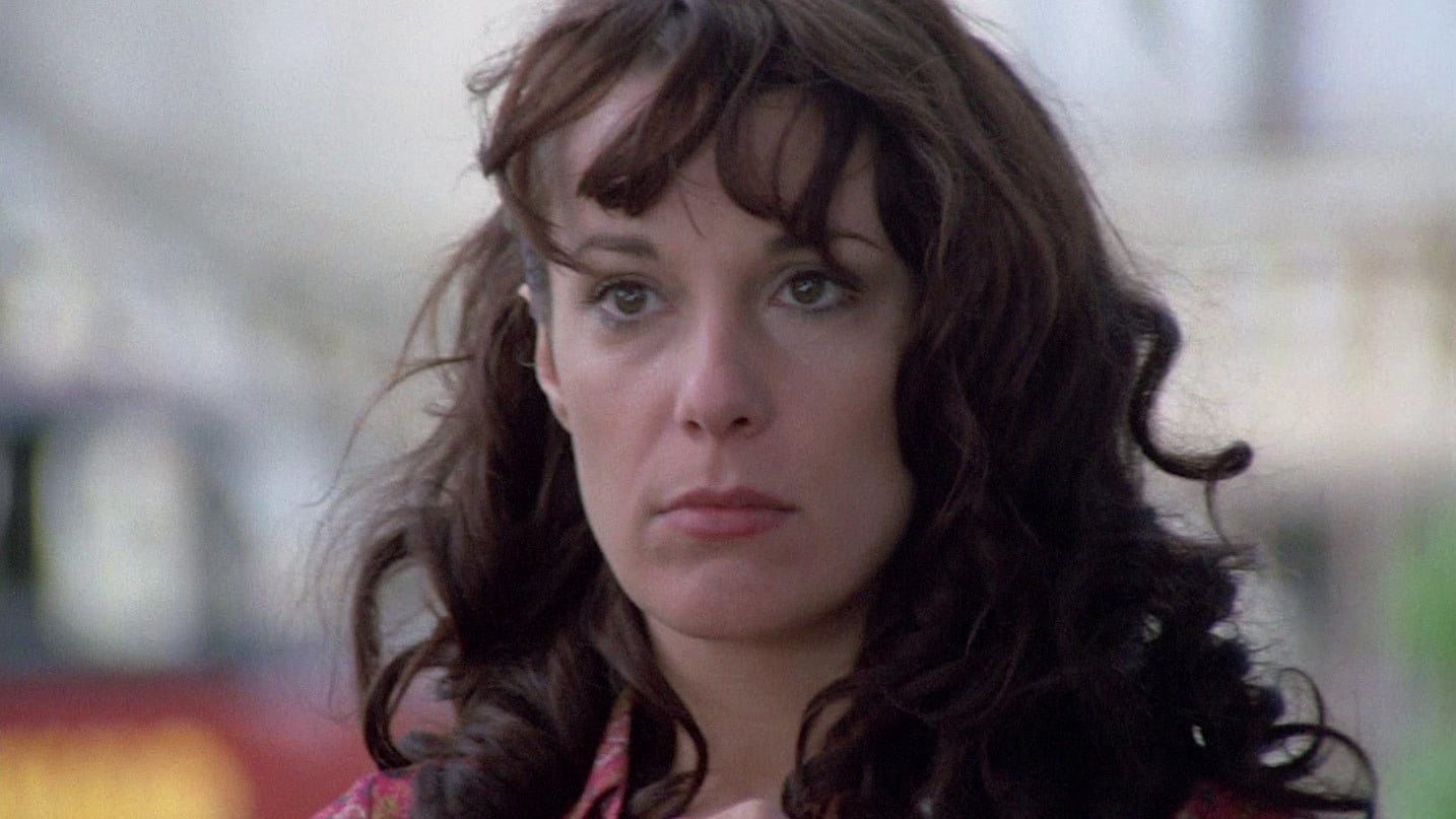 A Gorgeous Girl Like Me Background