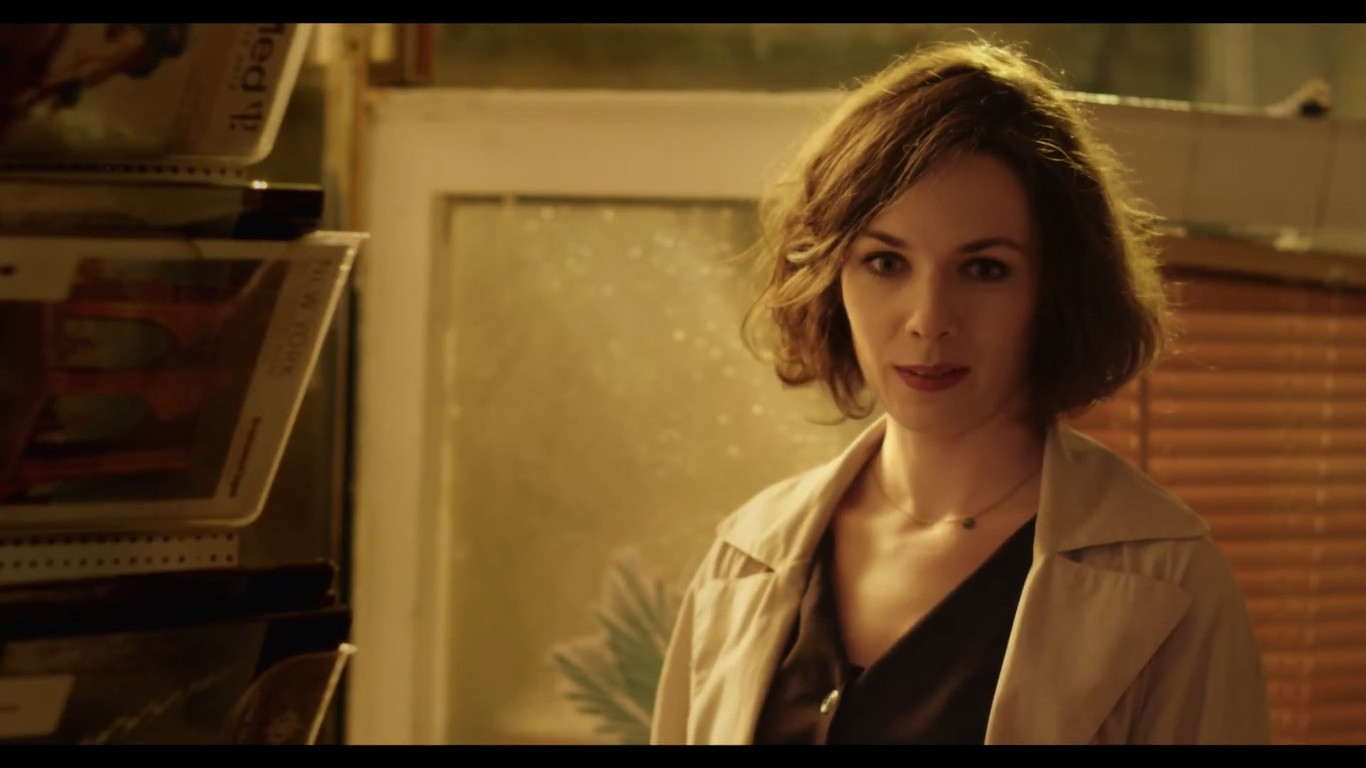 Le Premier Pas Background