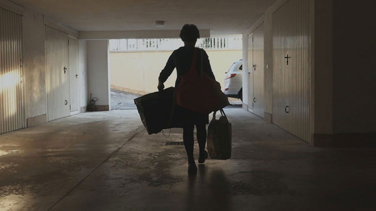 Una Primavera Background