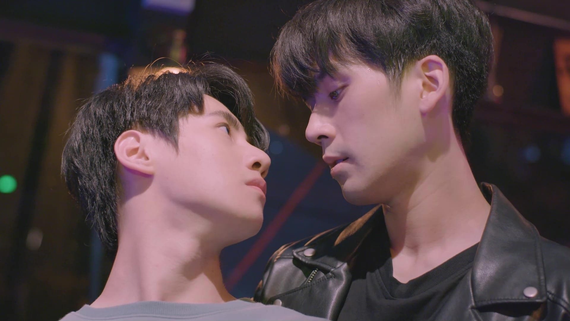 Dinosaur Love Background