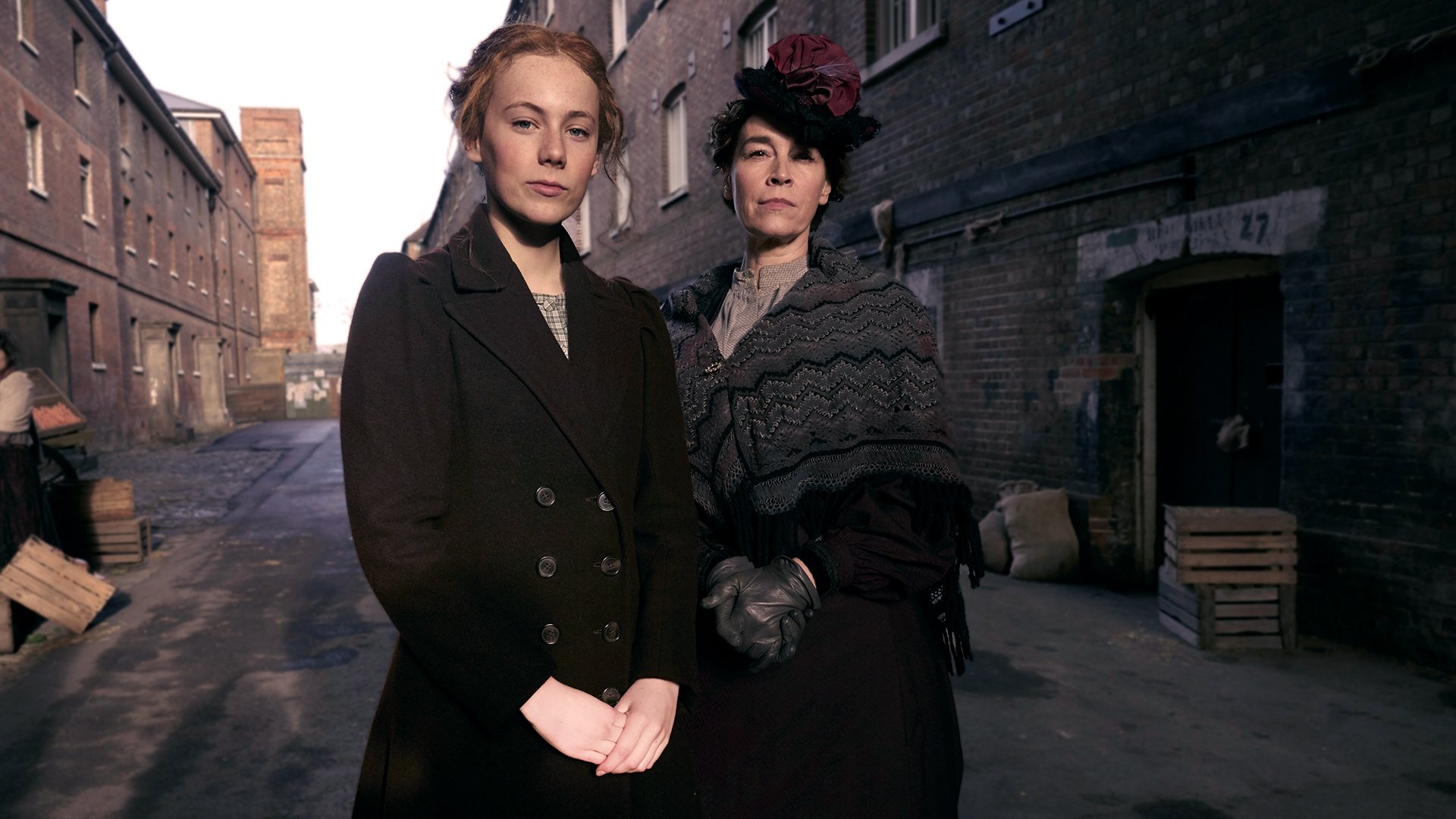 Hetty Feather Background