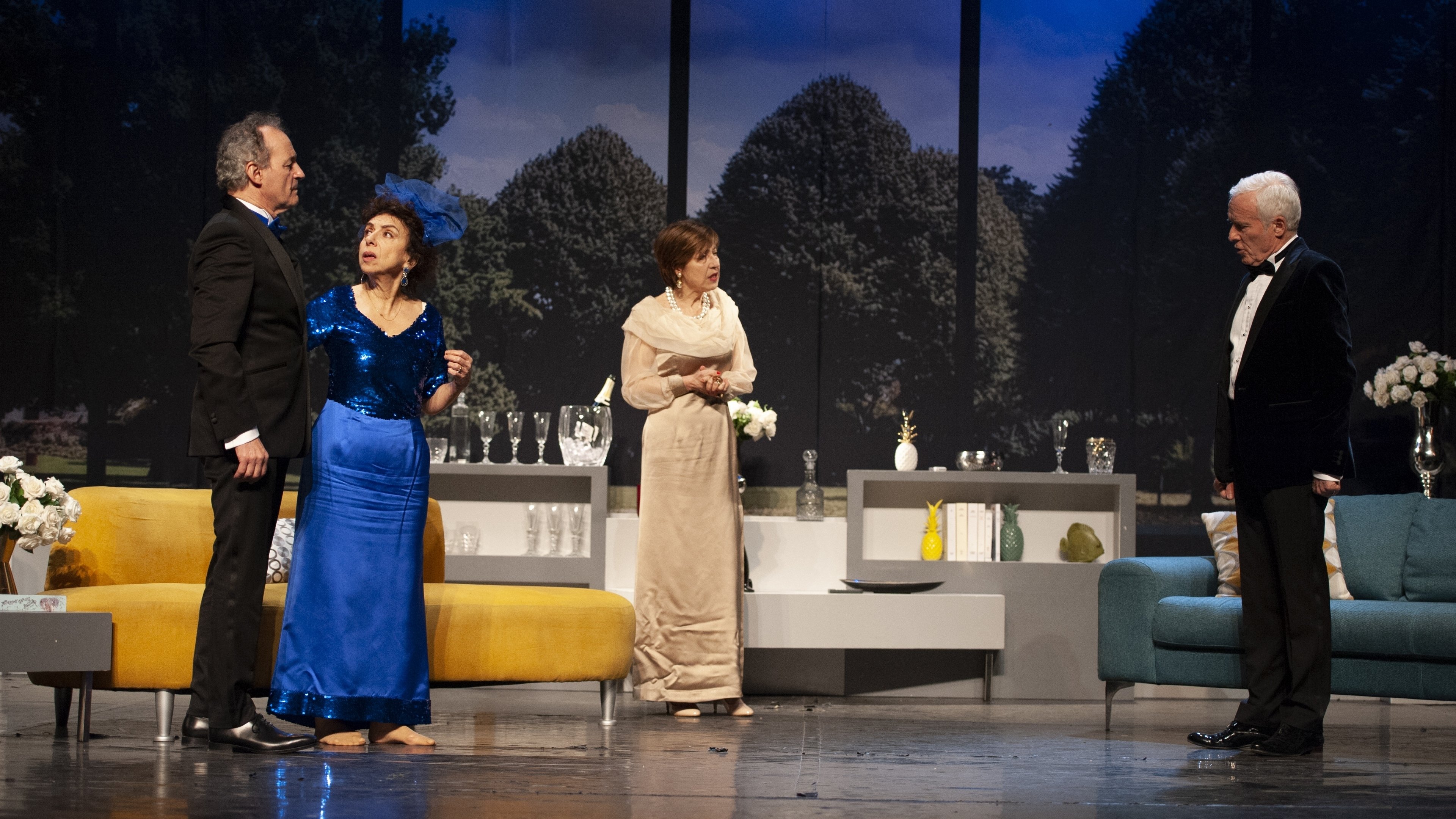 Ça reste entre nous Background