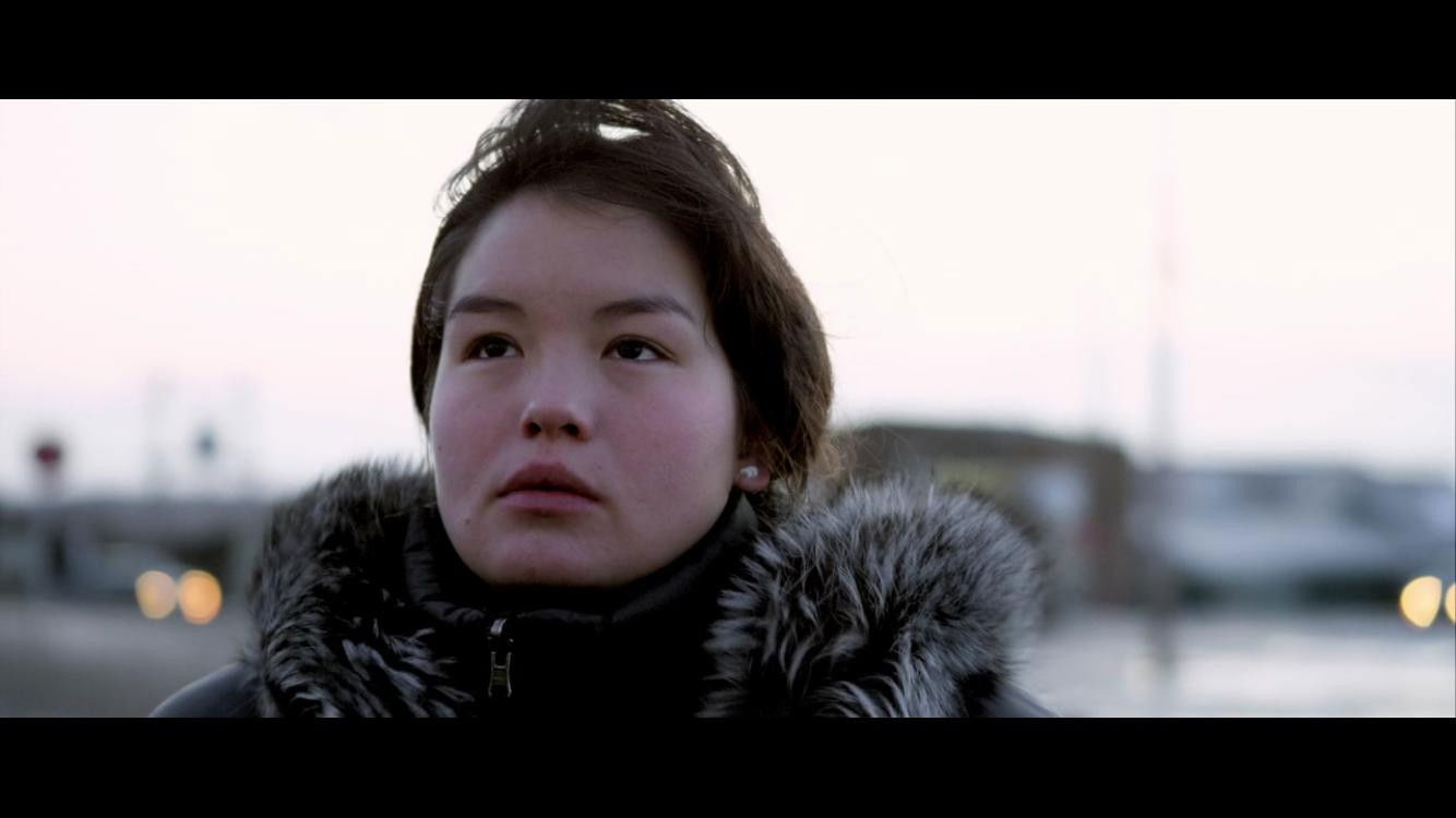 Throat Song Background