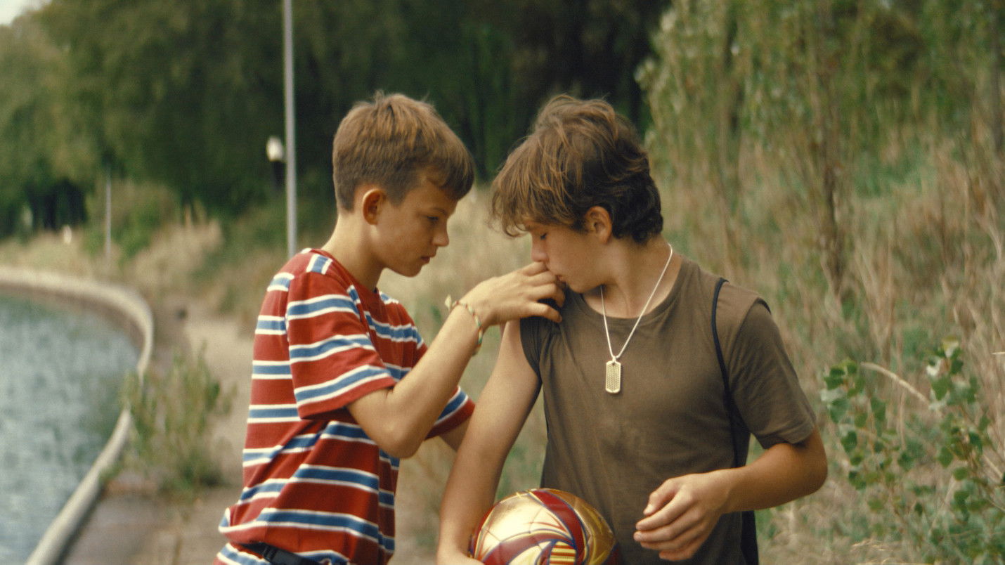 Waking Up in Vegas Background