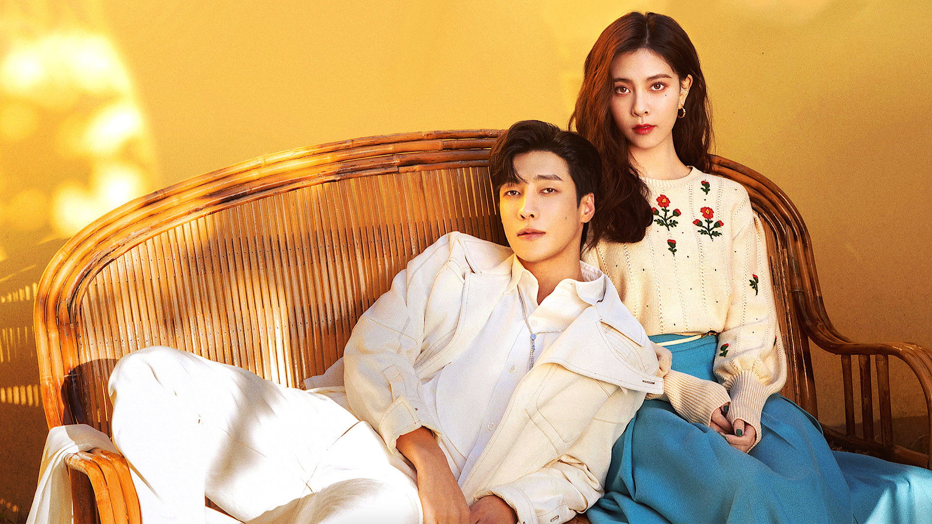 Exploration Method of Love Background