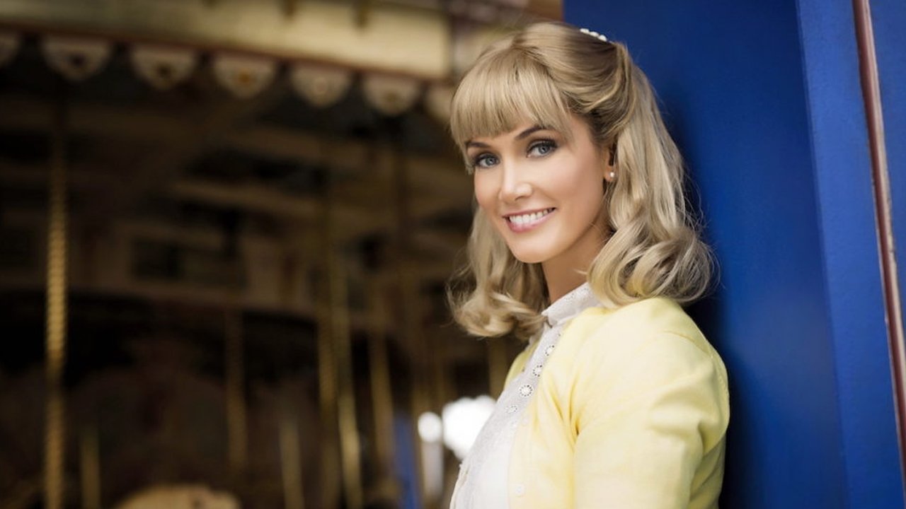 Olivia: Hopelessly Devoted to You Background