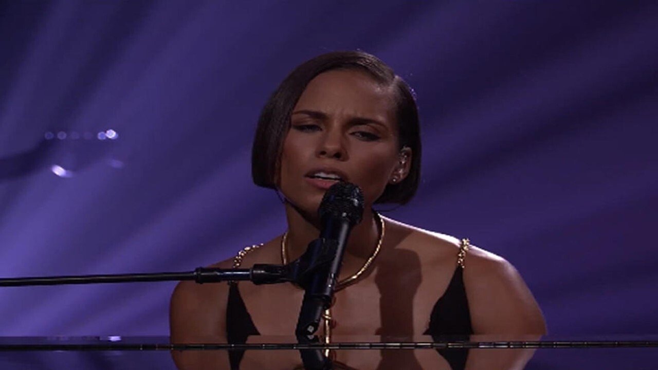 Alicia Keys: iTunes Festival Background