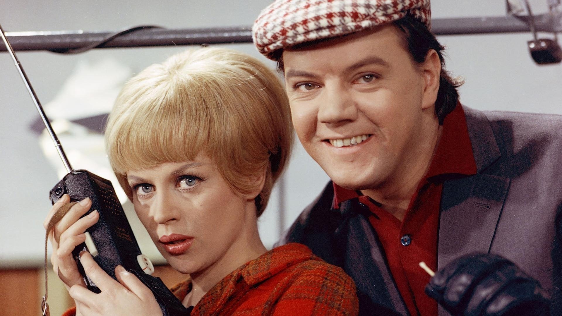 Pretty-Arne and Rosa Background