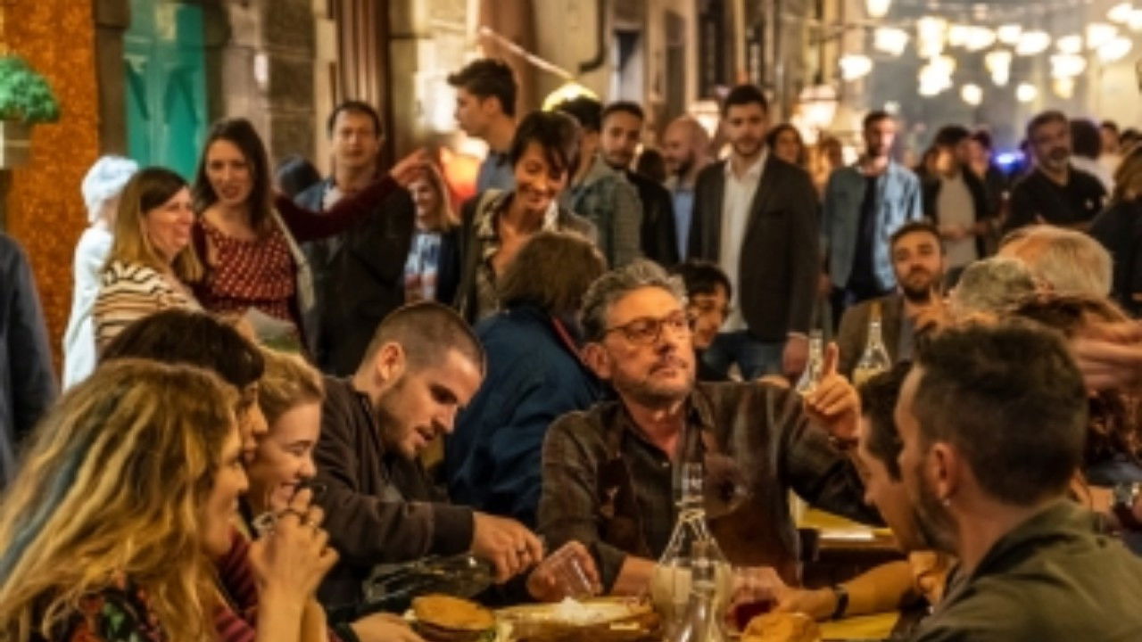 Pezzi unici Background