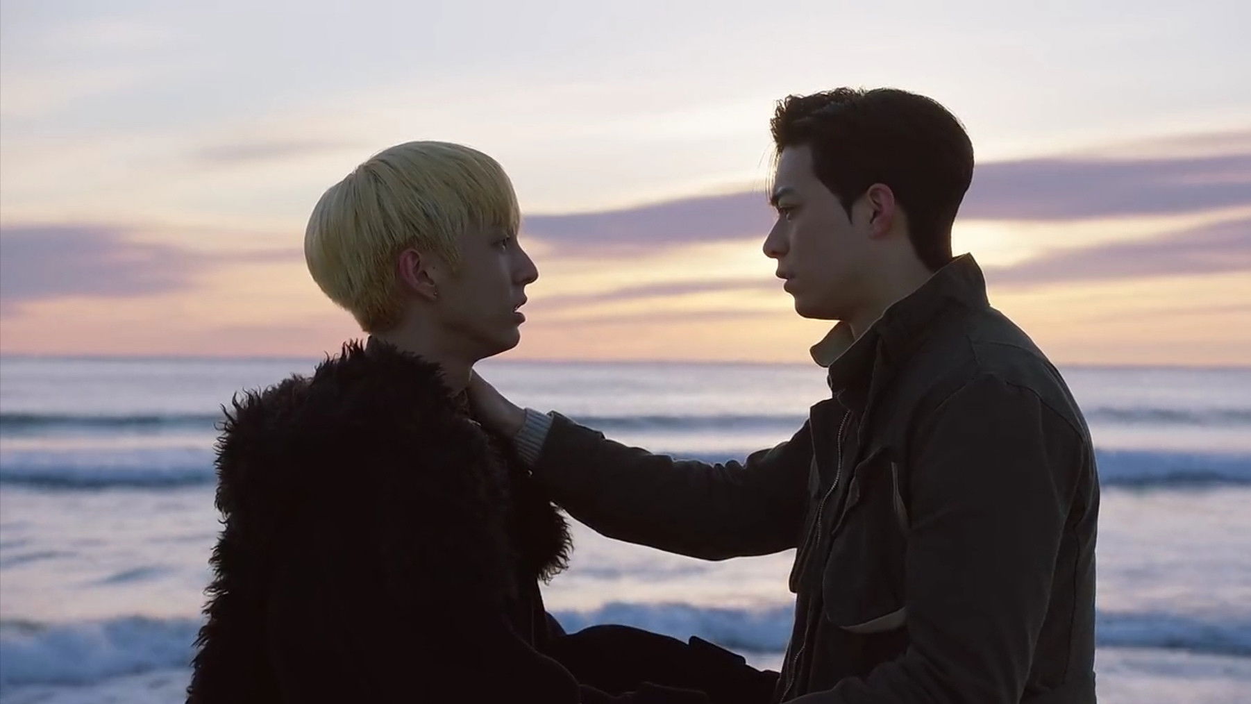 Ocean Likes Me (Movie) Background