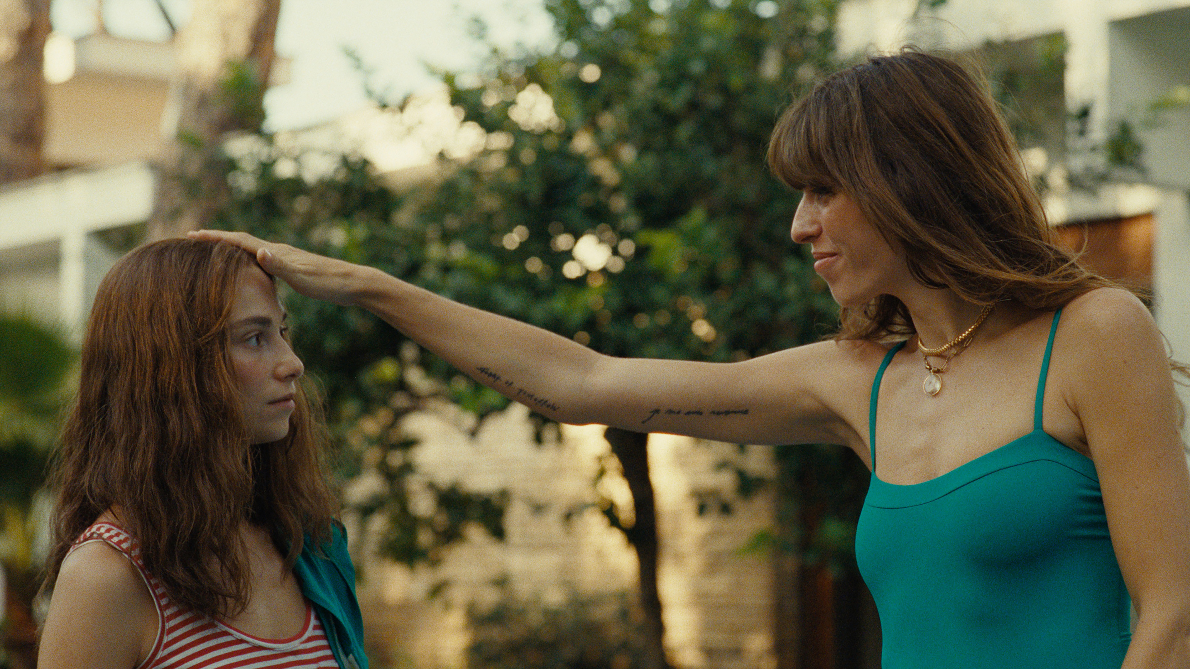 Quasi a casa Background