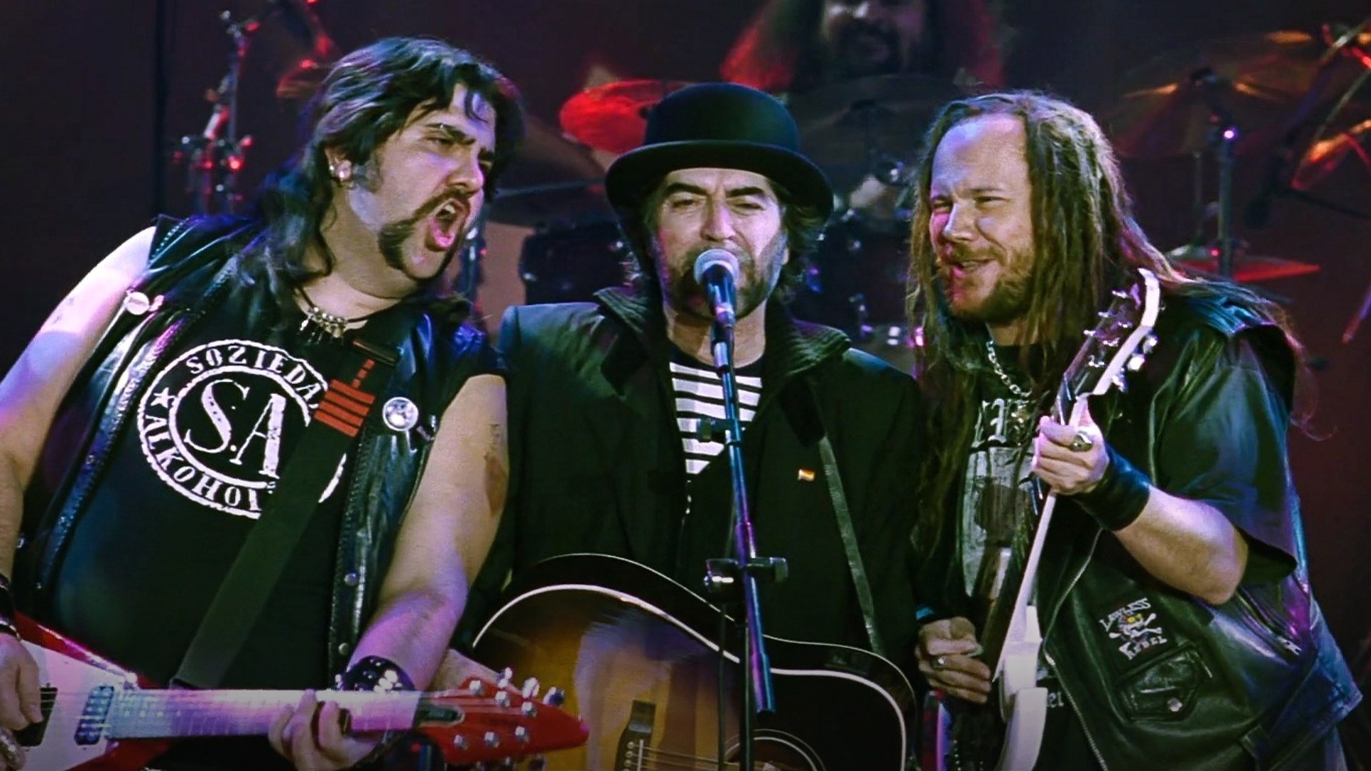 Isi/Disi - Amor a lo bestia Background