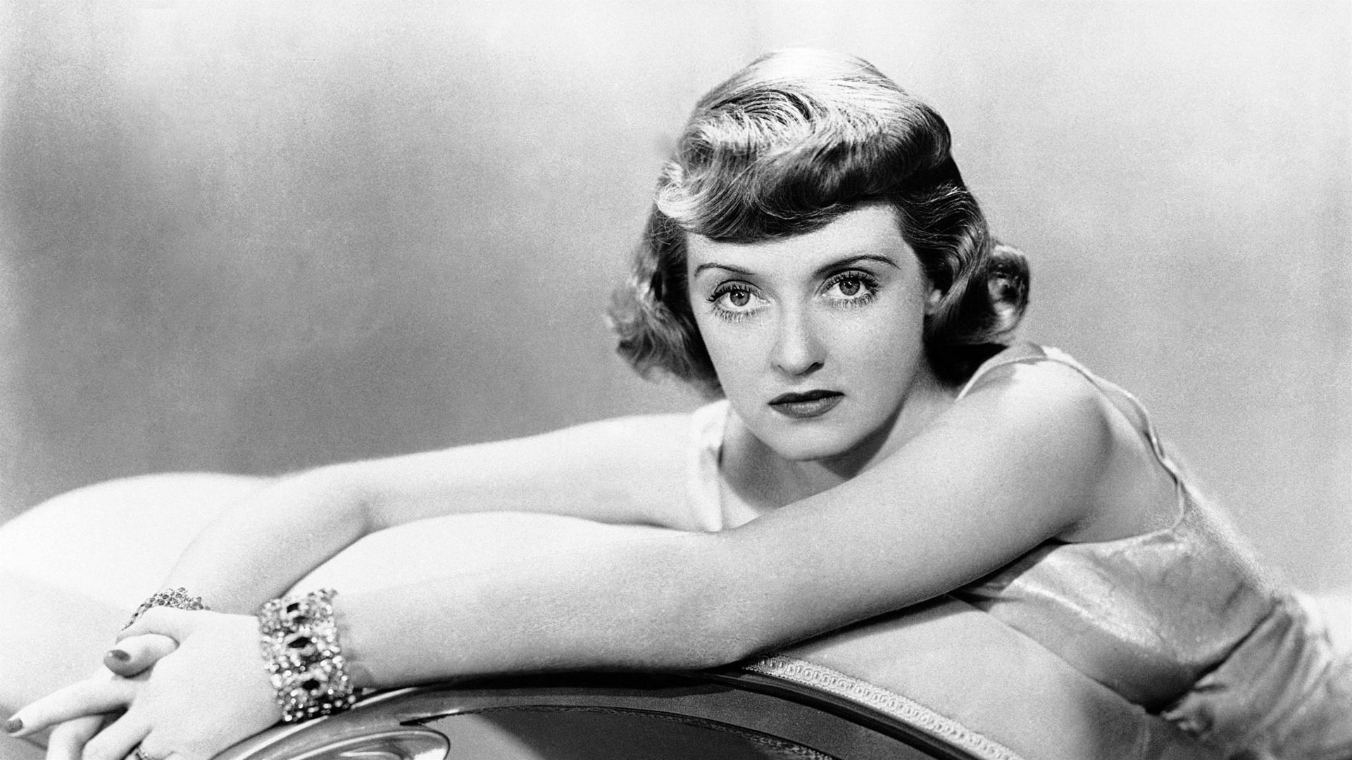 Stardust: The Bette Davis Story Background