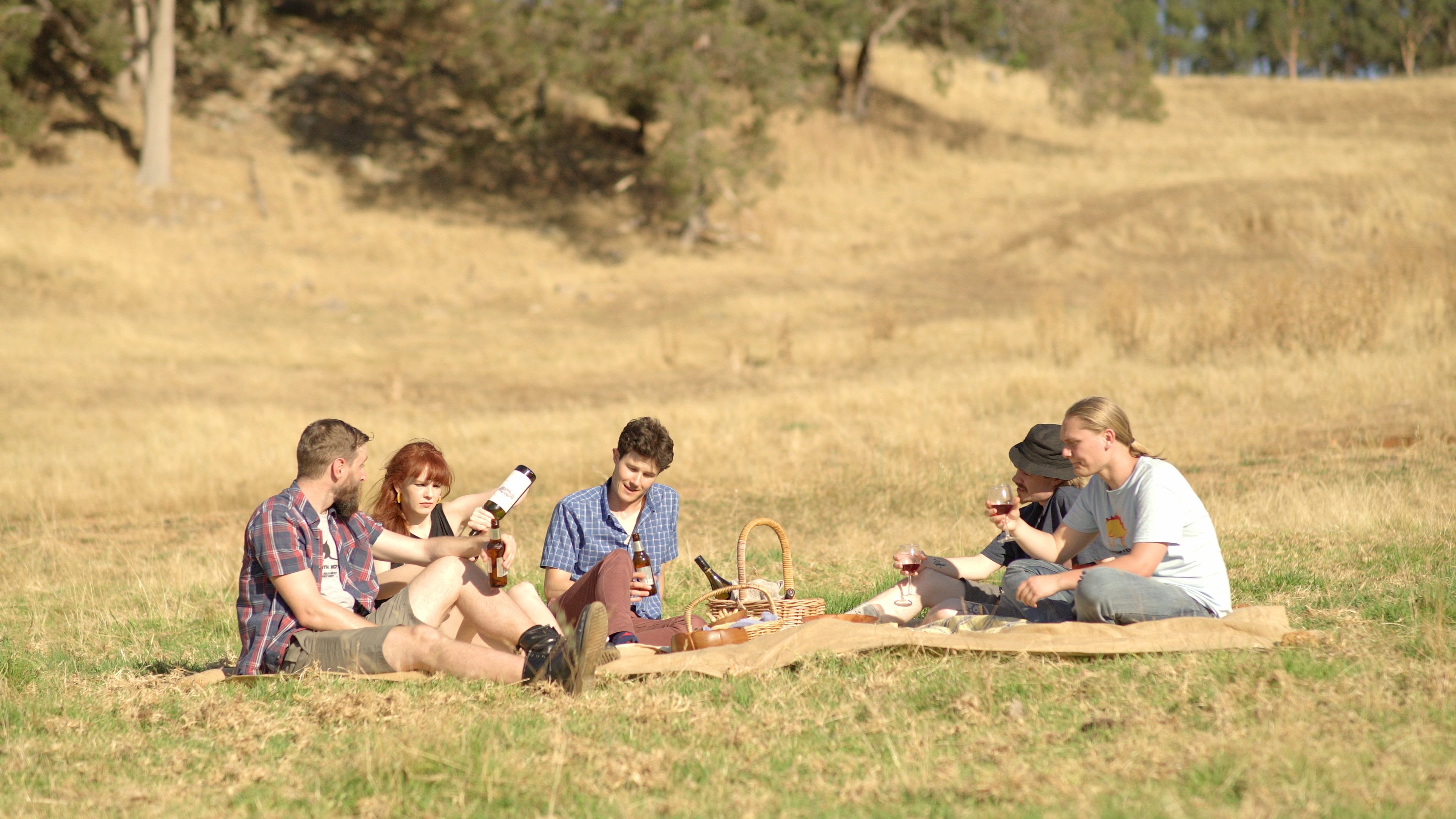 An Ideal Host Background