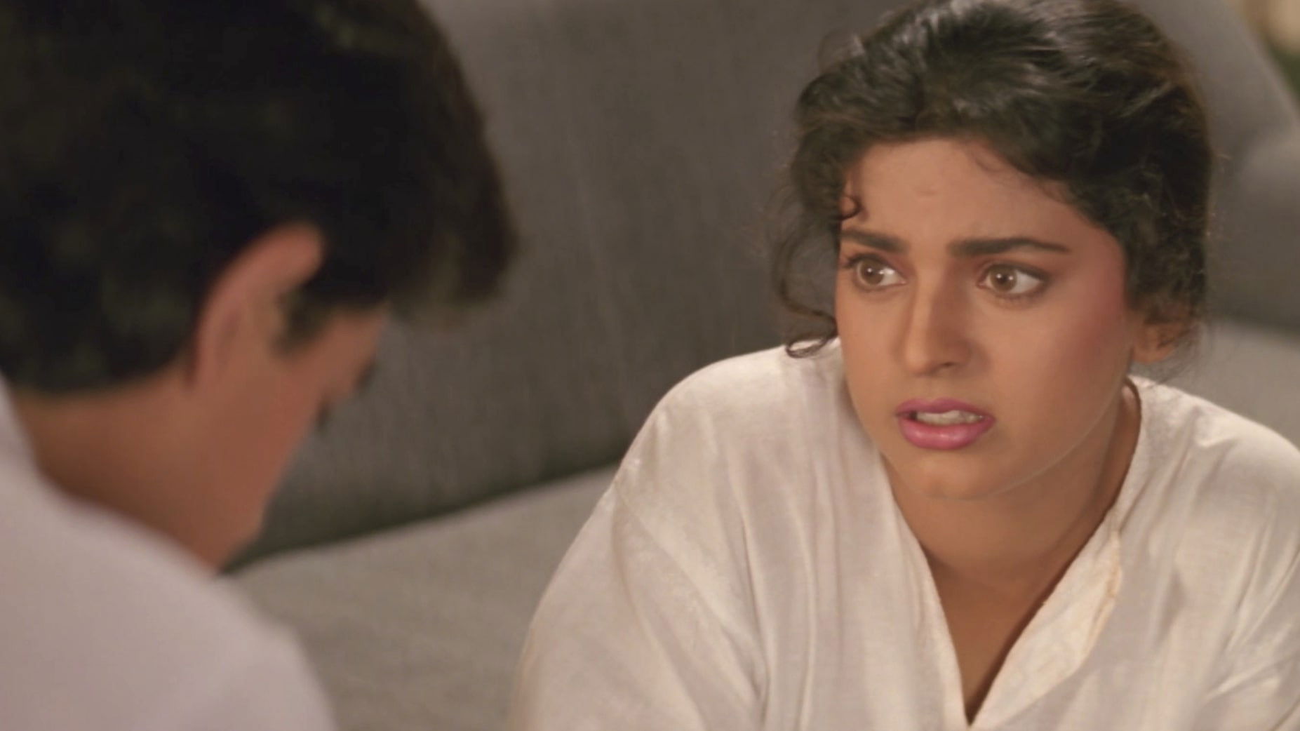 Hum Hain Rahi Pyar Ke Background