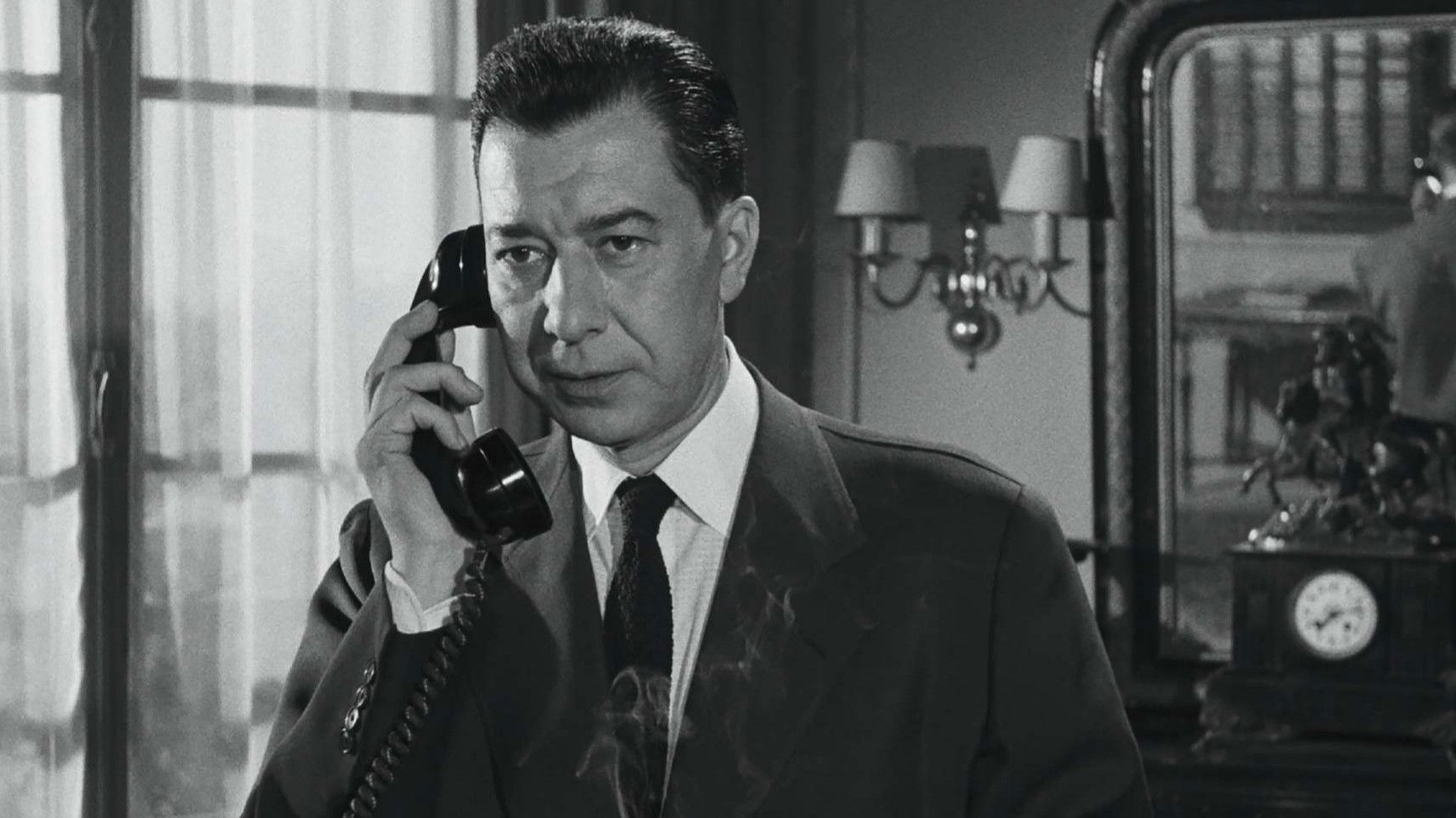 Not Delivered Background