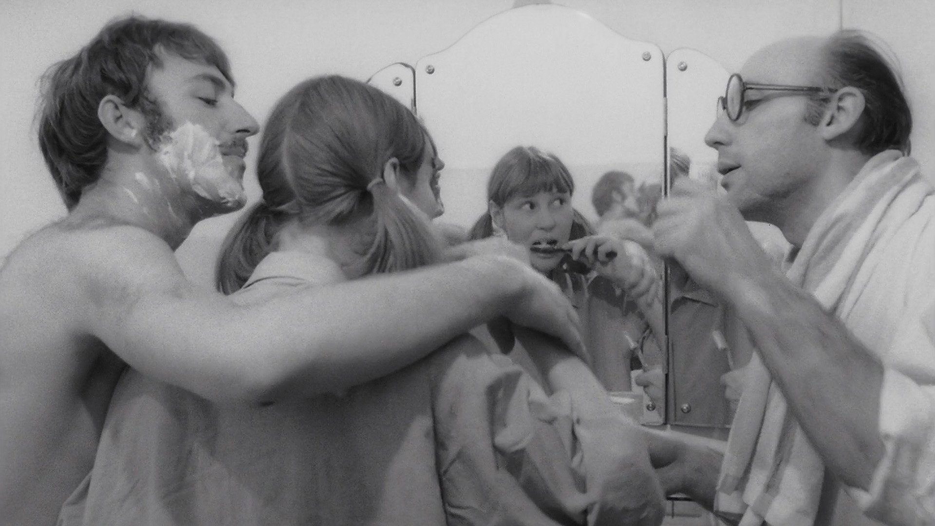 Quiet Days in Clichy Background