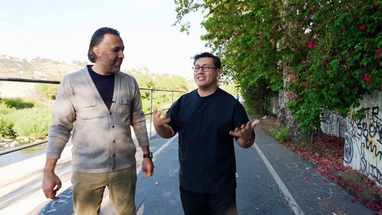 Barbaros Tapan'la Hayallerin İzinde Background