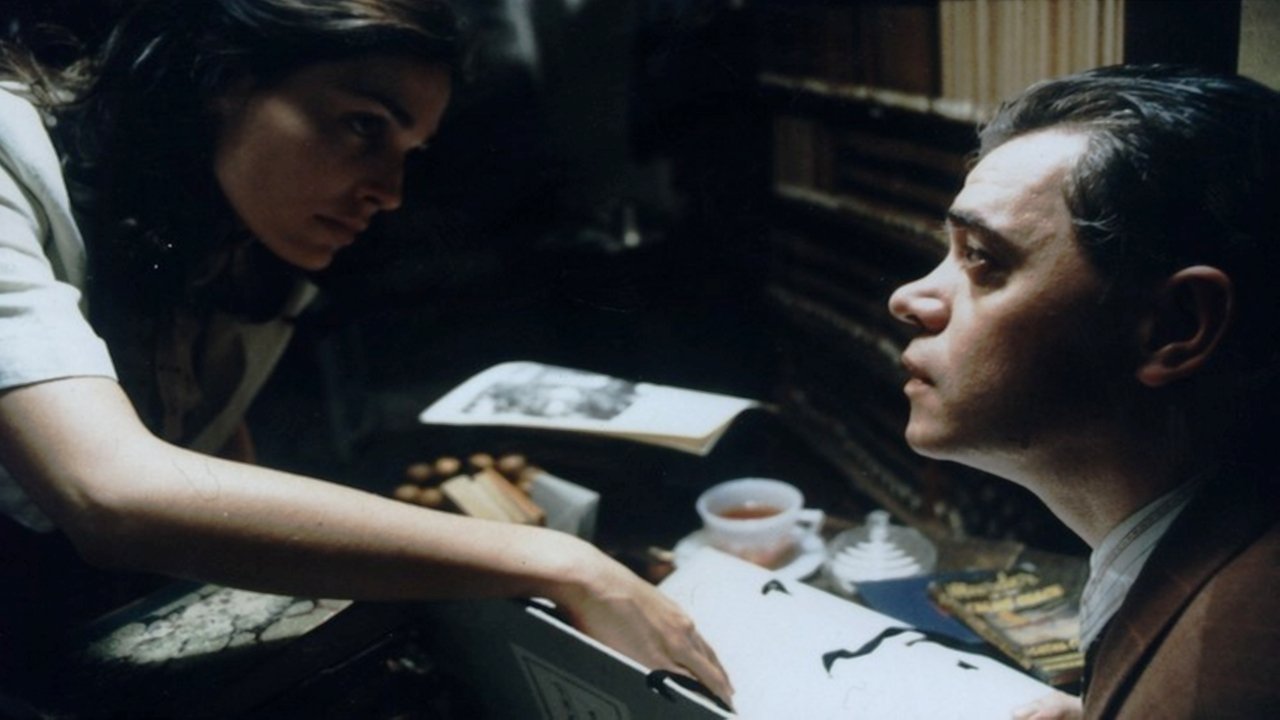 Un amor de Borges Background