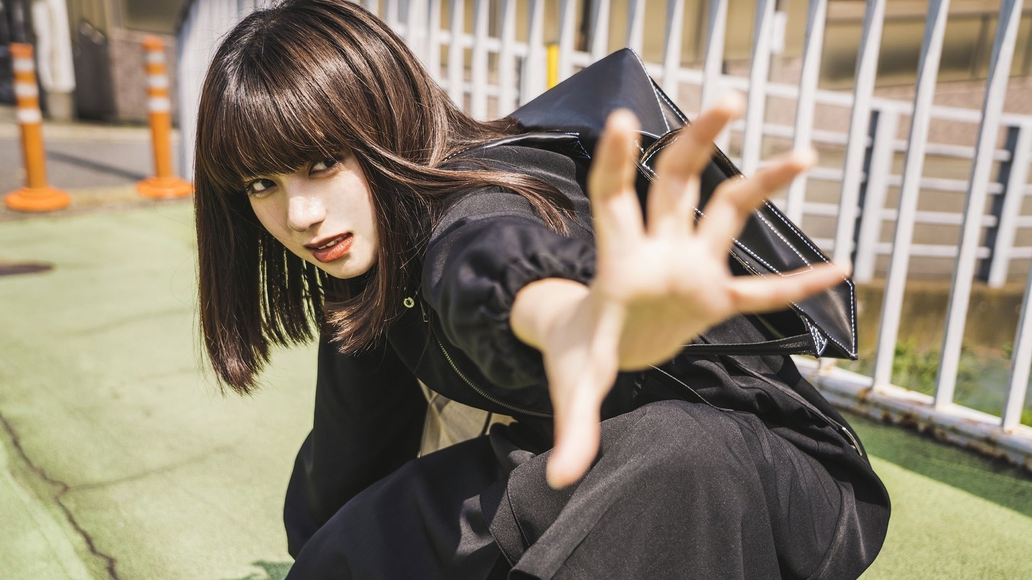 I Had a Dream of That Girl Background