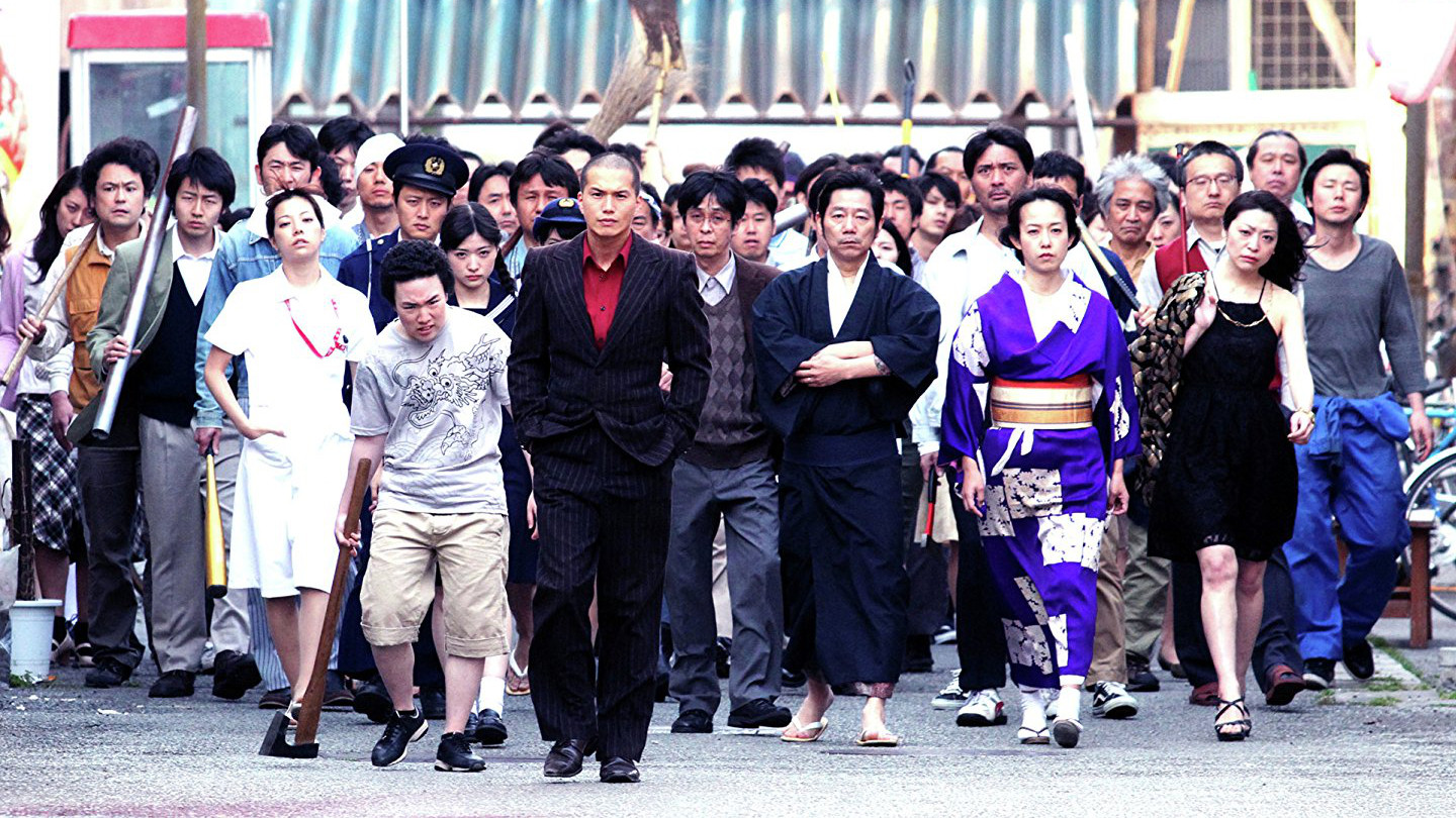 Yakuza Apocalypse Background