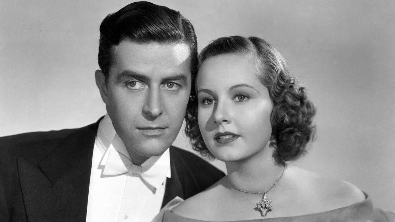 Three Smart Girls Background