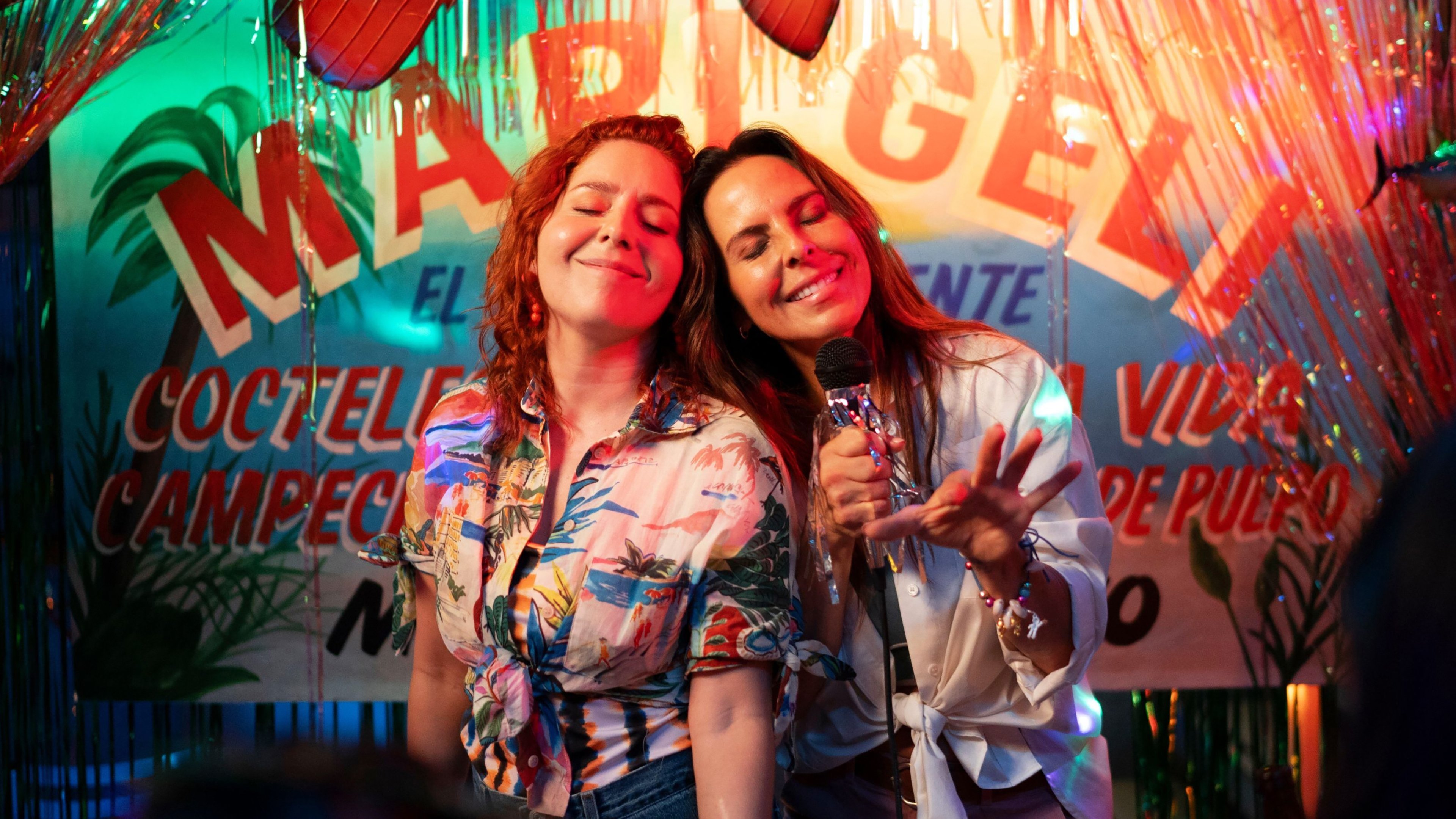 La más fan Background