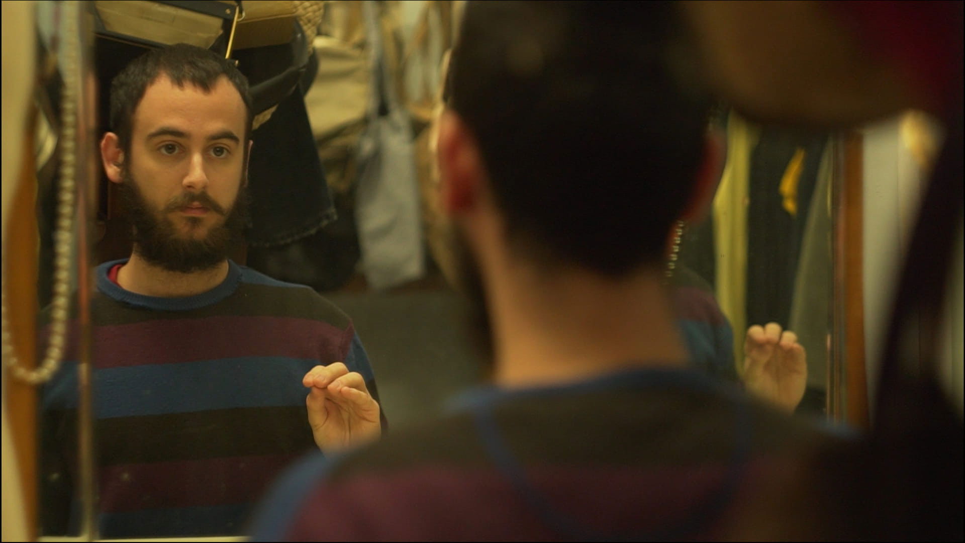 ΤΑΙΝΙΑ Background