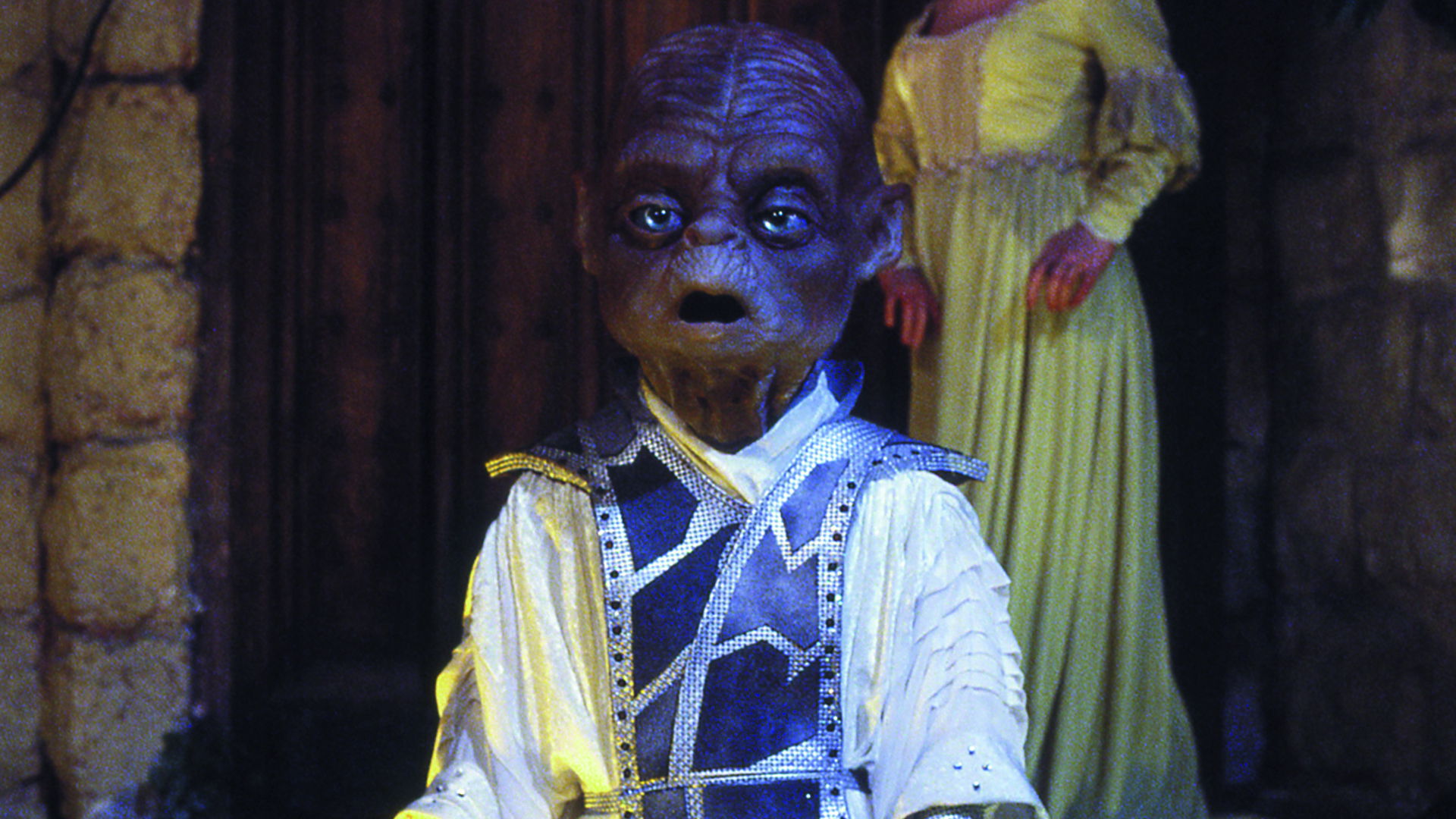 My Uncle the Alien Background