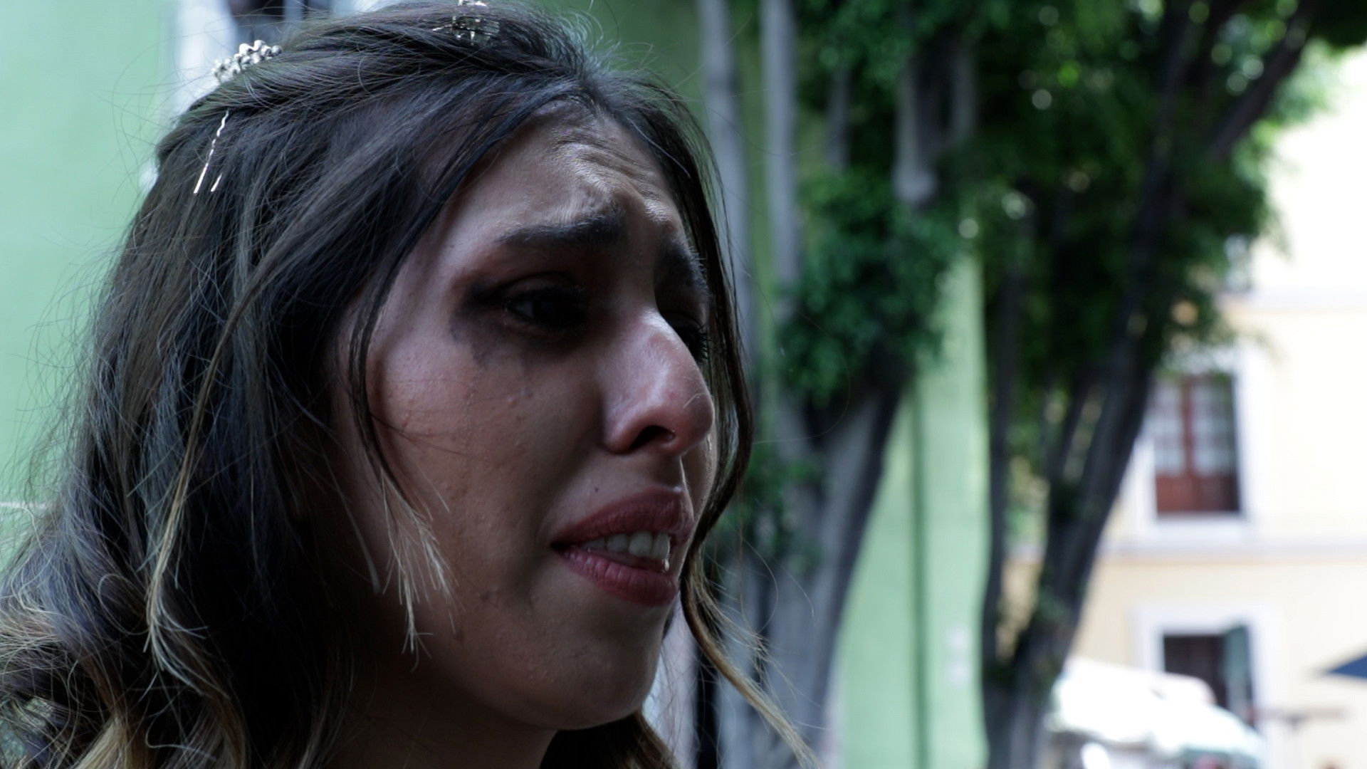 En Otra Vida Background